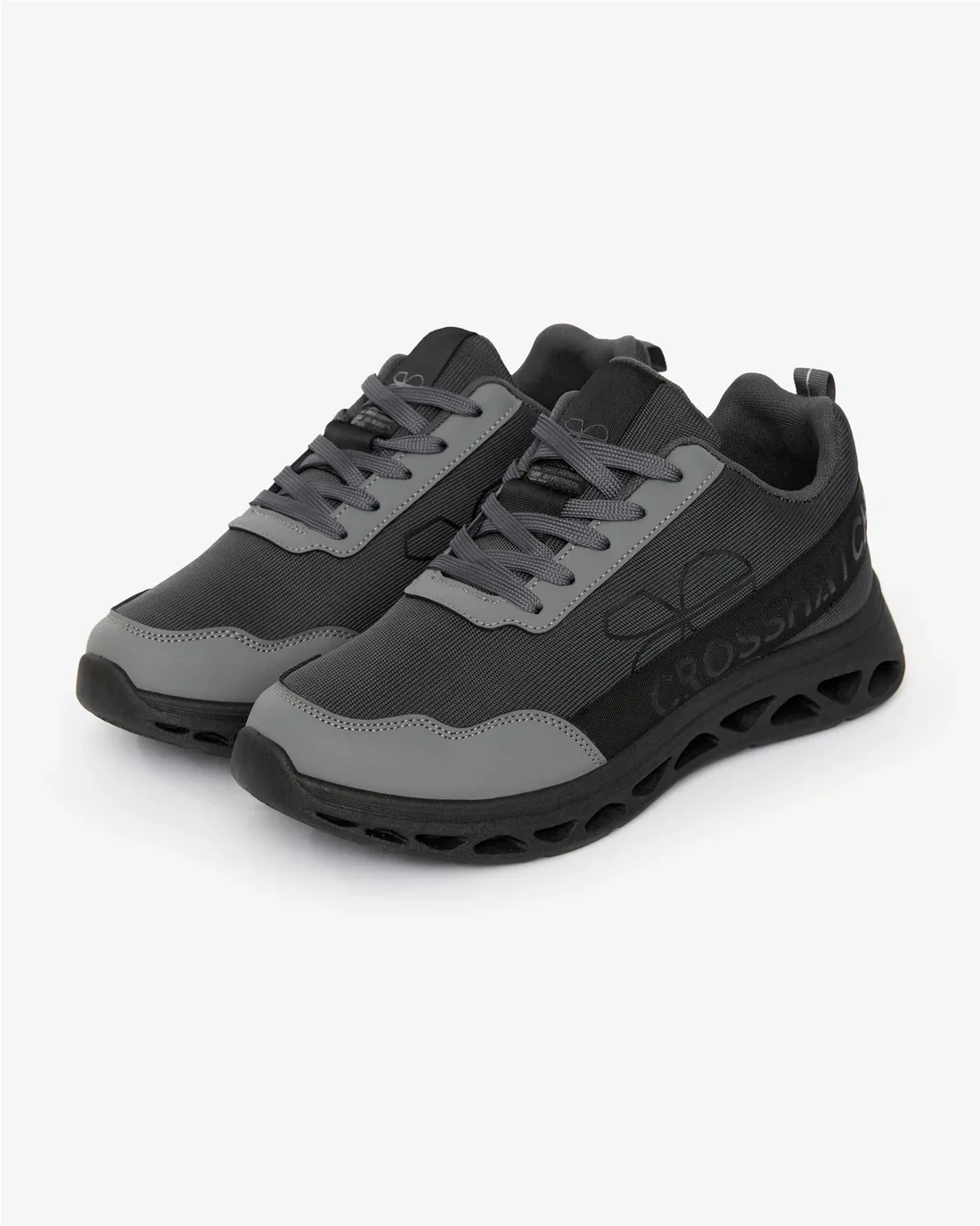 Crosshatch Jesmond Trainer