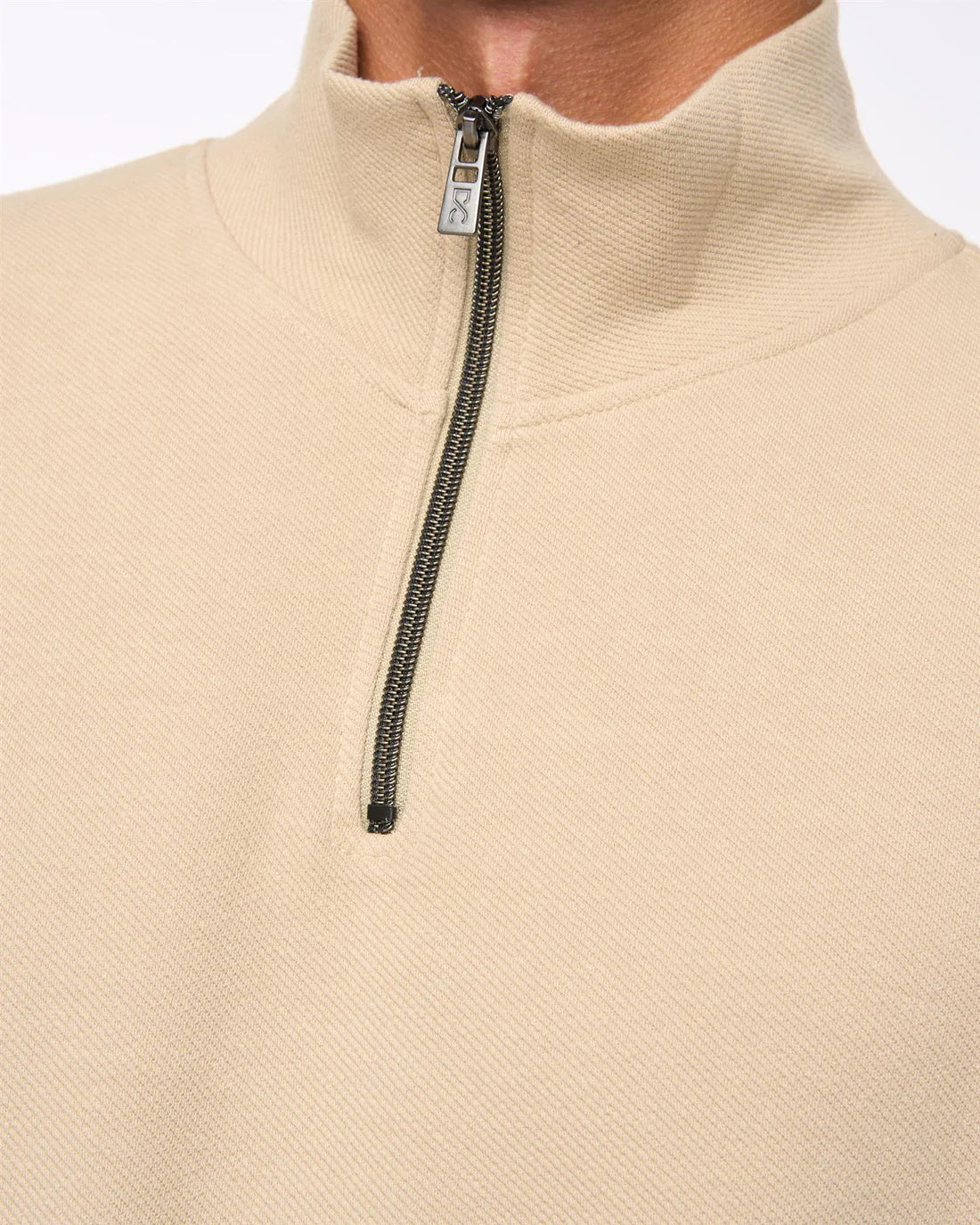 Duck and Cover Slellmoore 1/4 Zip Sweatshirt - Image 3