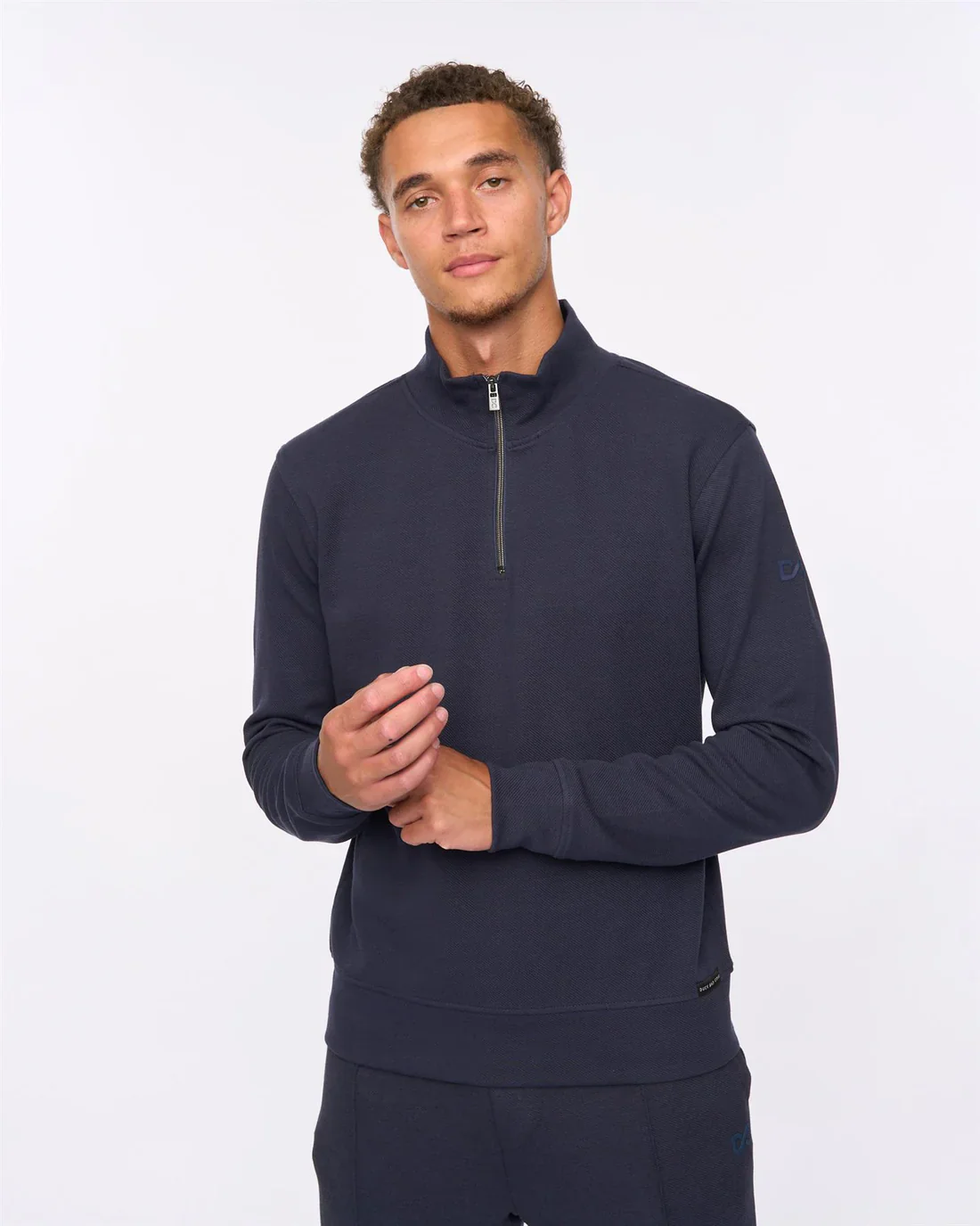 Duck and Cover Slellmoore 1/4 Zip Sweatshirt - Image 6