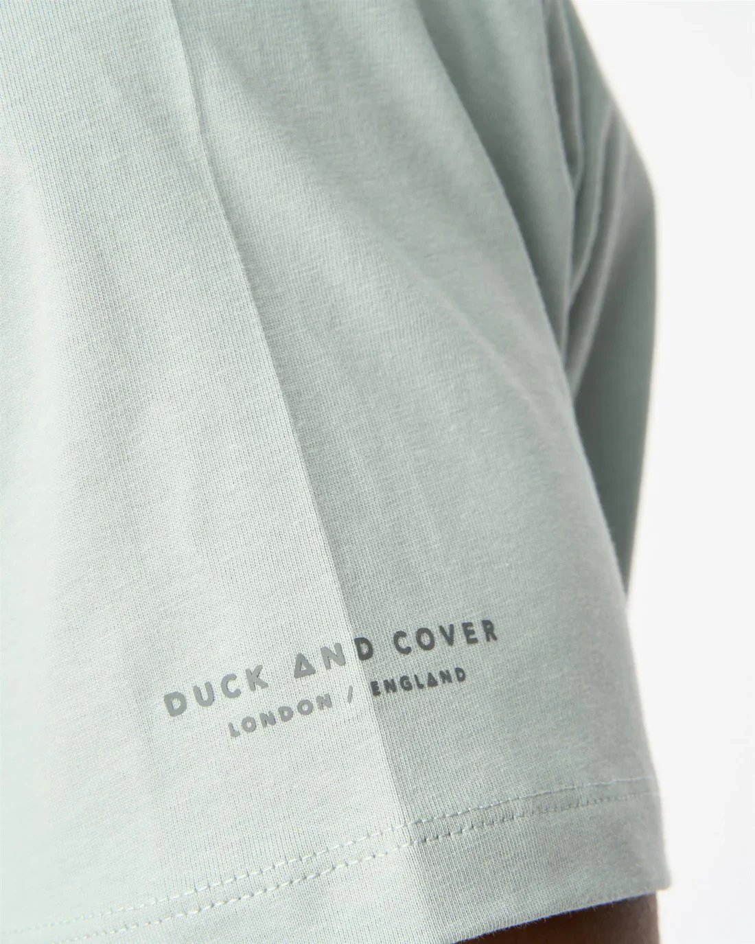 Duck and Cover Trimlines Heavy T-Shirt - Image 4