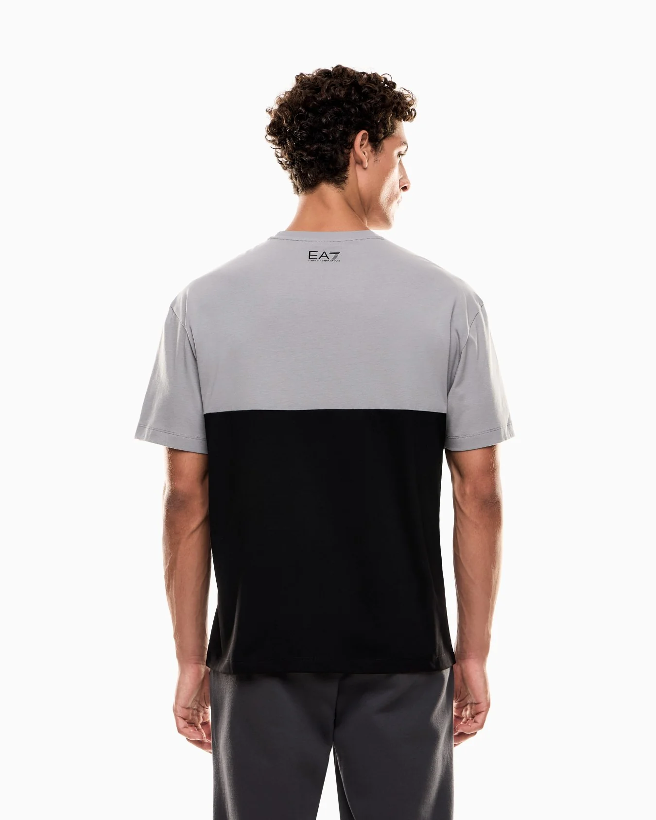 EA7 Emporio Armani 7M000935 Athletic Colour Block Cotton-Blend Crew-Neck T-Shirt - Grey - Image 3