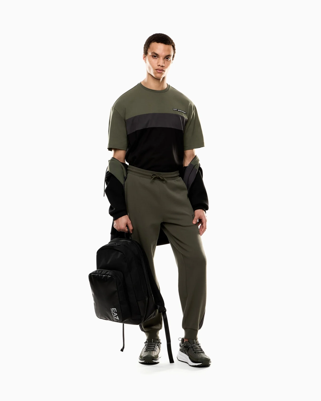 EA7 Emporio Armani 7M000935 Athletic Colour Block Cotton-Blend Crew-Neck T-Shirt - Green - Image 5