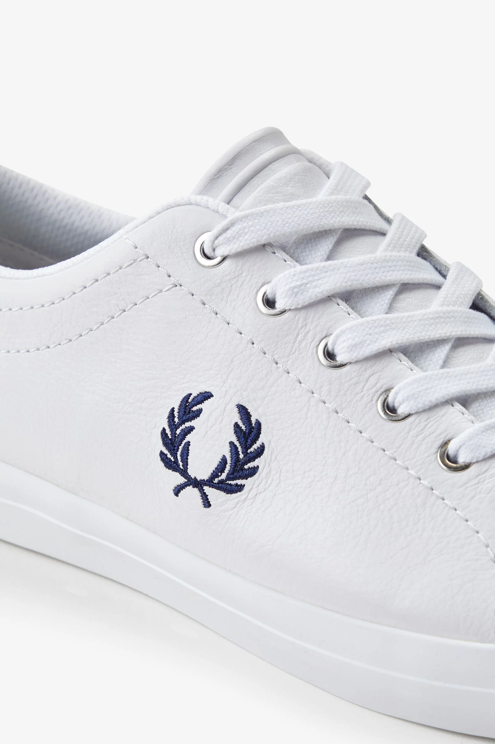 Fred Perry B7311 Baseline Leather Trainer - 200 White - Image 3