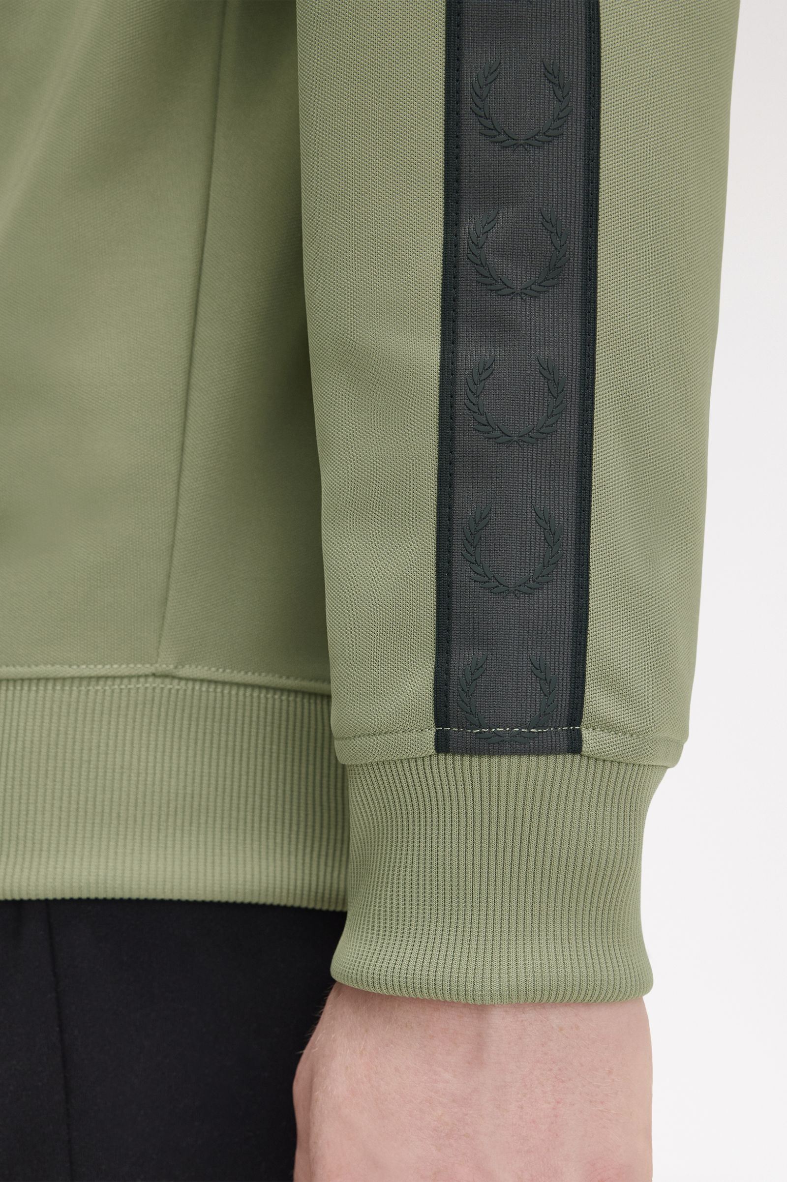 Fred Perry J5557 Contrast Tape Track Jacket - Z07 Olive/Anchor - Image 4