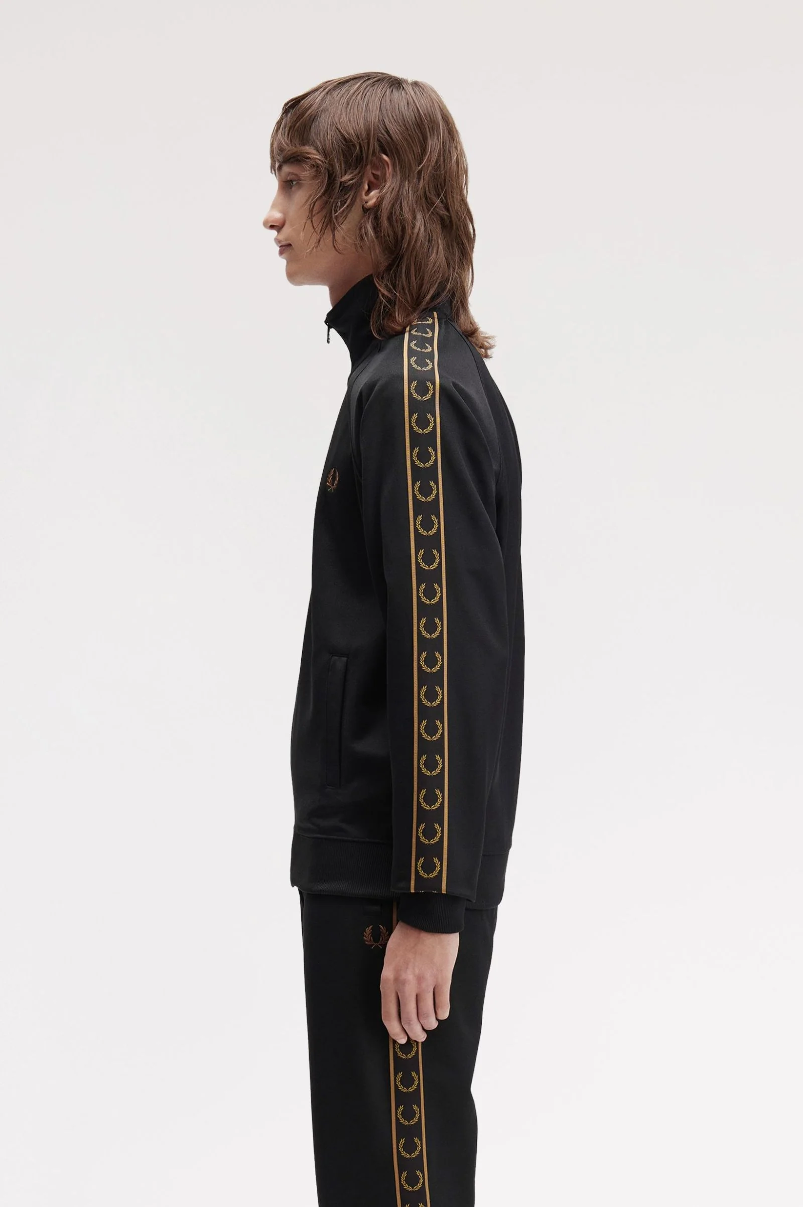 Fred Perry J5557 Contrast Taped Track Jacket - S77 Black / Shaded Stone - Image 4