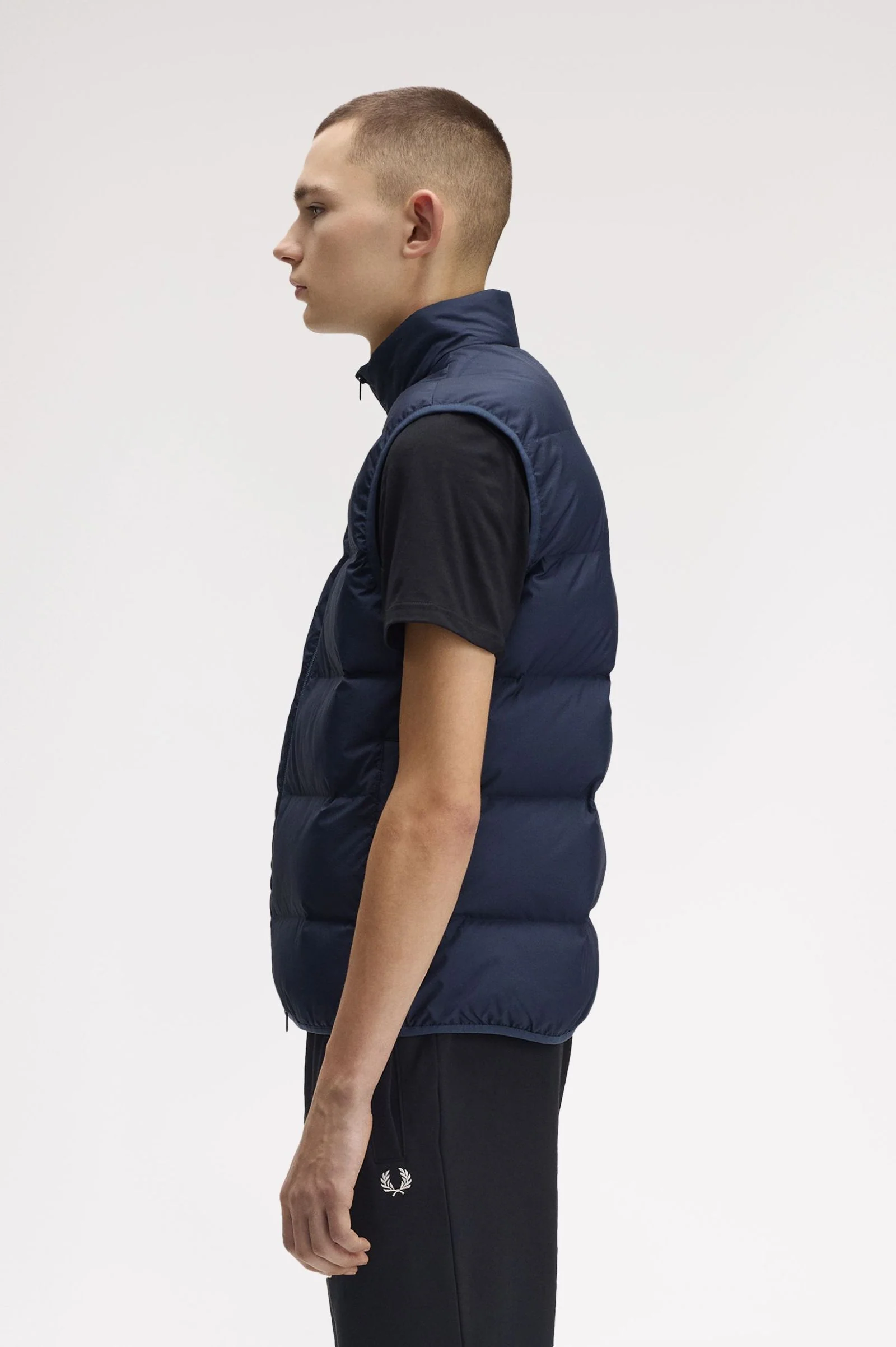 Fred Perry J8522 Insulated Gilet 738 Dark Airforce - Image 7