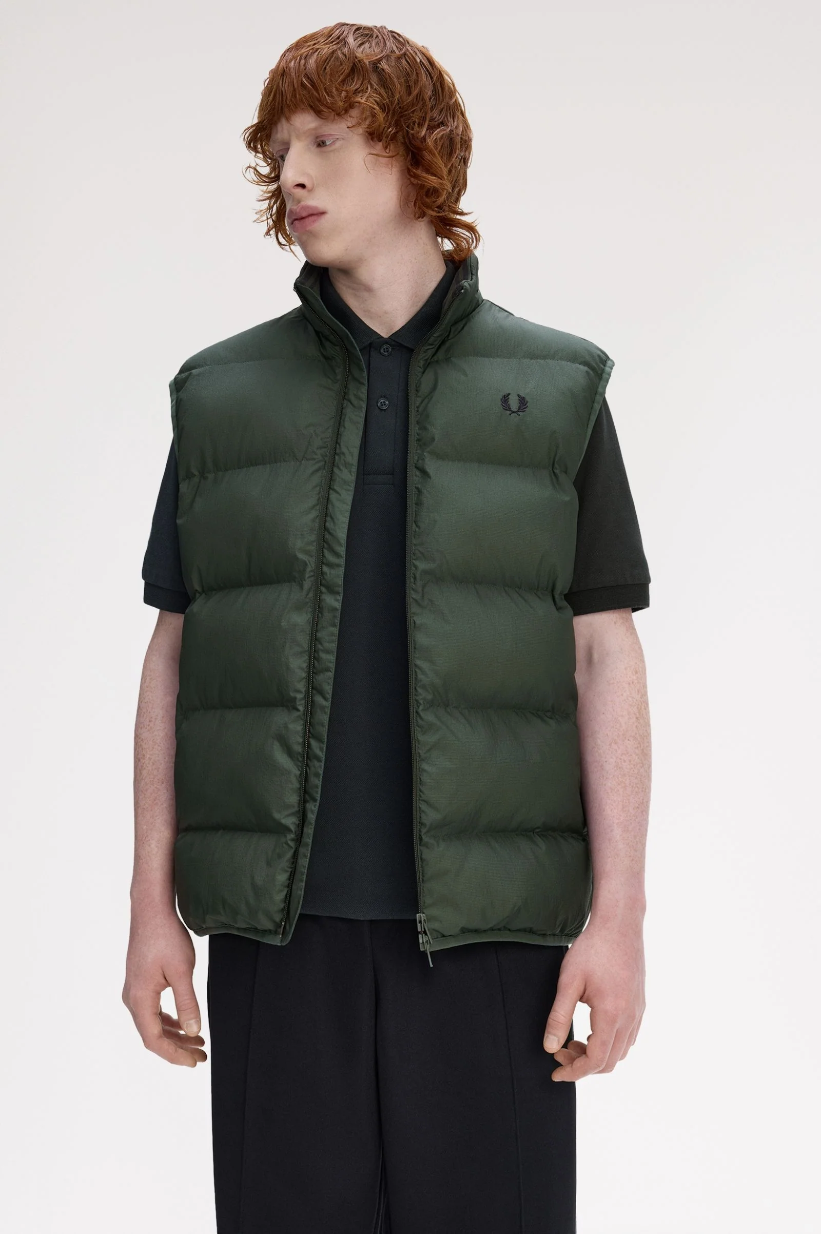 Fred Perry J8522 Insulated Gilet - X89 Court Green - Image 5