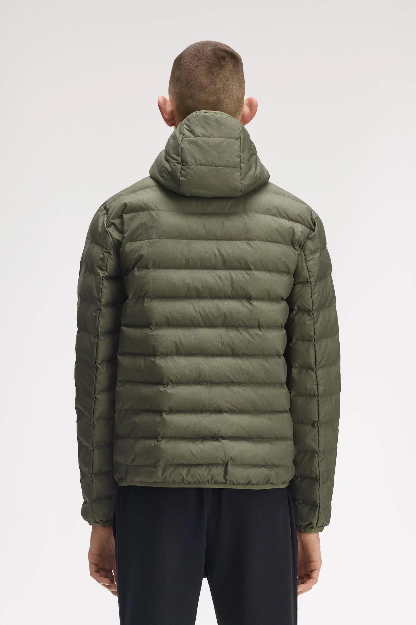 Fred Perry J8553 Hooded Insulated Jacket - X21 Laurel Wreth Green - Image 2