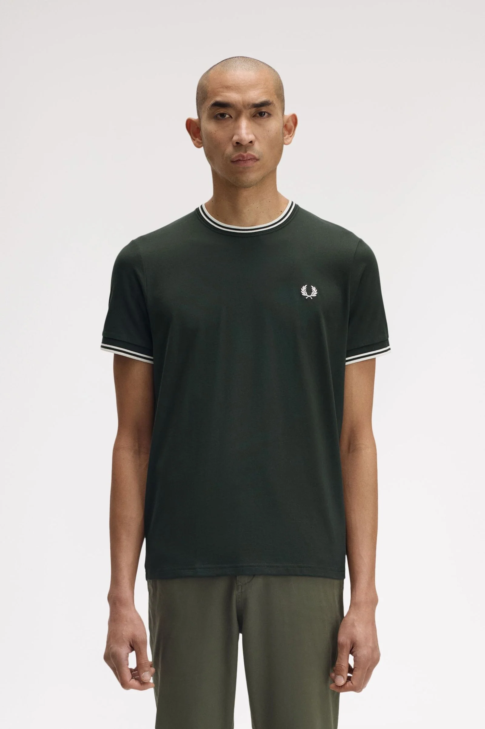 Fred Perry M1588V Twin Tipped T-Shirt T50 Night Green/Snow White - Image 5
