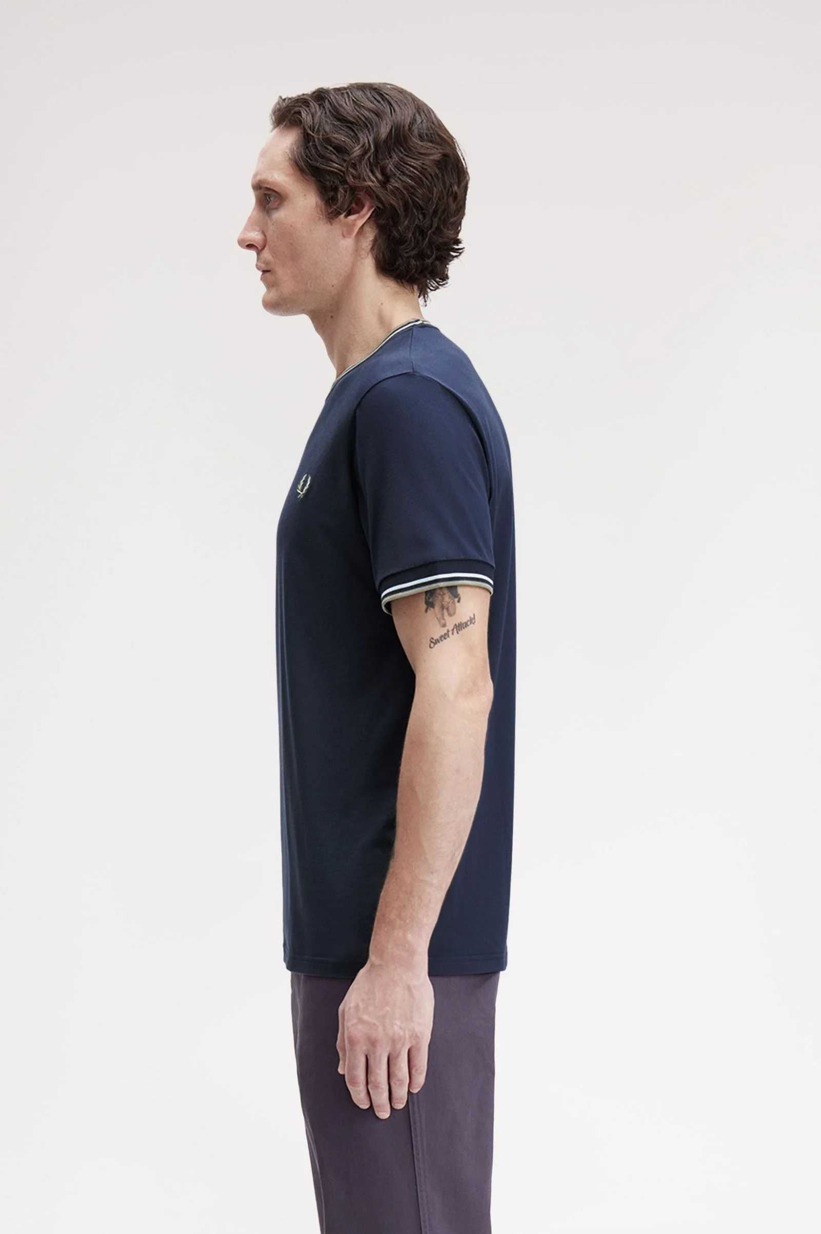 Fred Perry M1588V Twin Tipped T-Shirt Z47 Dark Airforce/Light Ice/Bay Leaf - Image 5