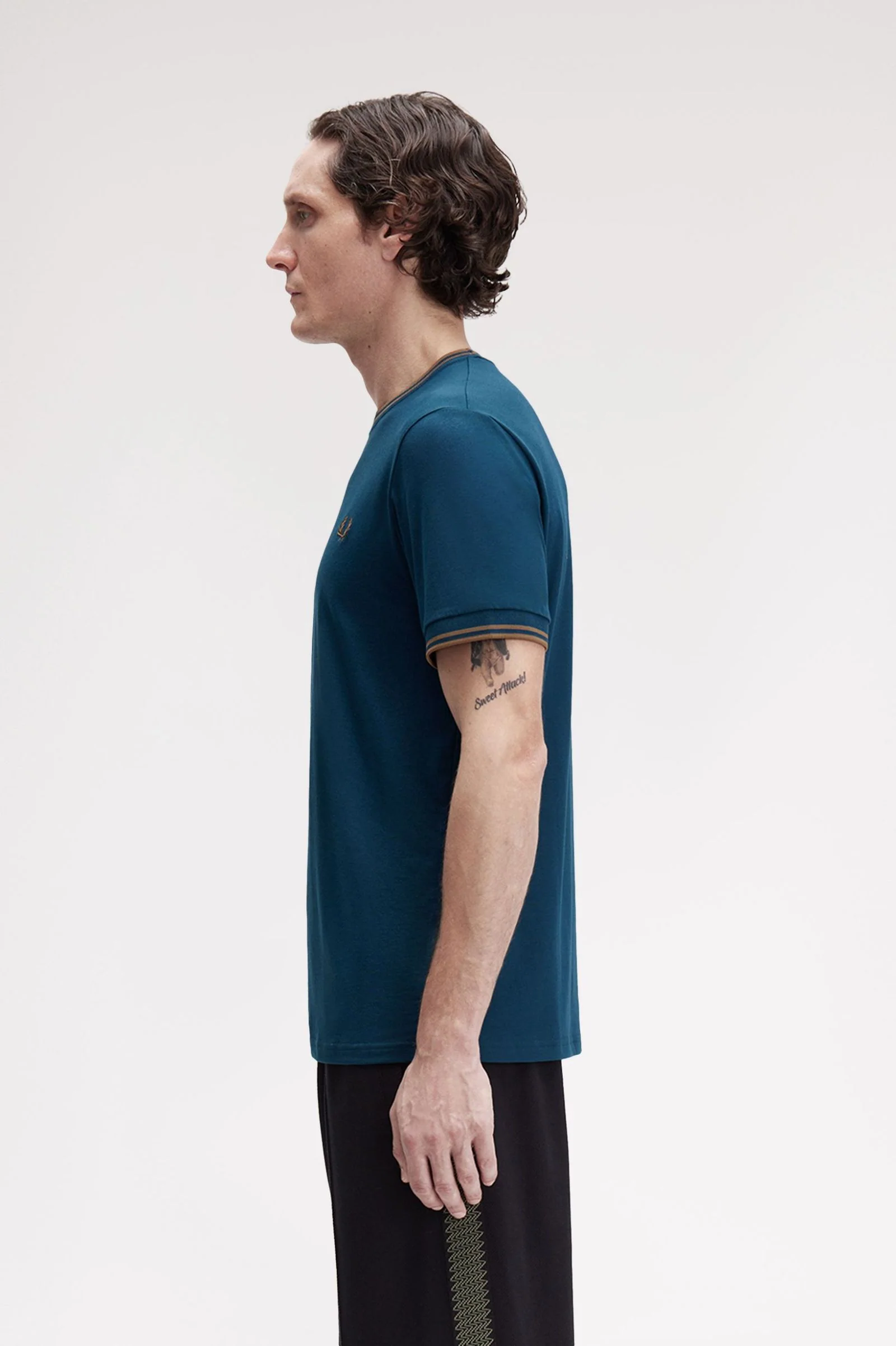 Fred Perry M1588V Twin Tipped T-Shirt Z48 Dark Petrol/Shaded Stone - Image 4