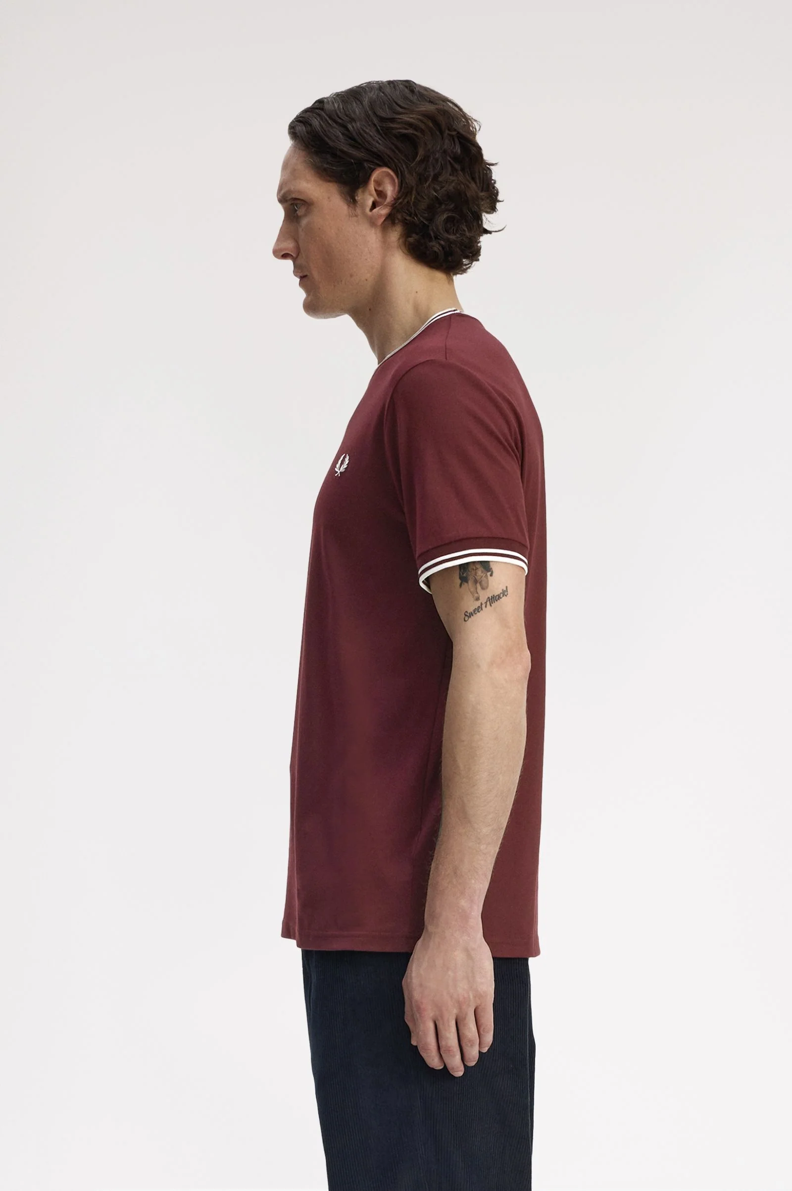 Fred Perry M1588V Twin Tipped T-Shirt - 64A Oxblood/Ecru - Image 3