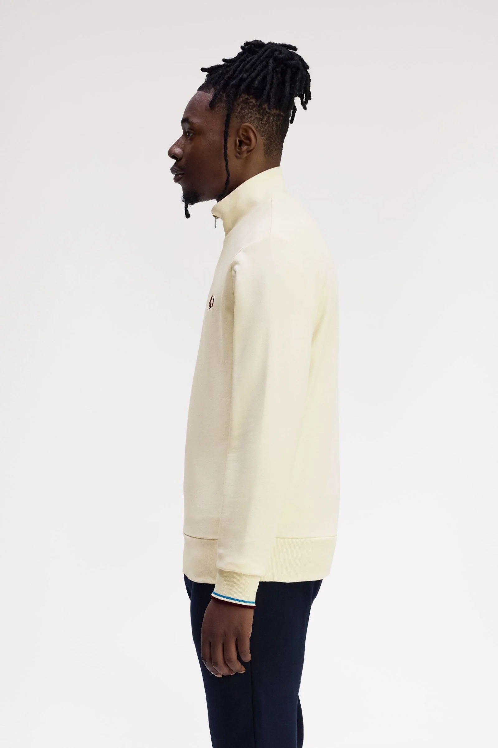 Fred Perry M3574 Half Zip Sweatshirt Z46 Ecru - Image 3