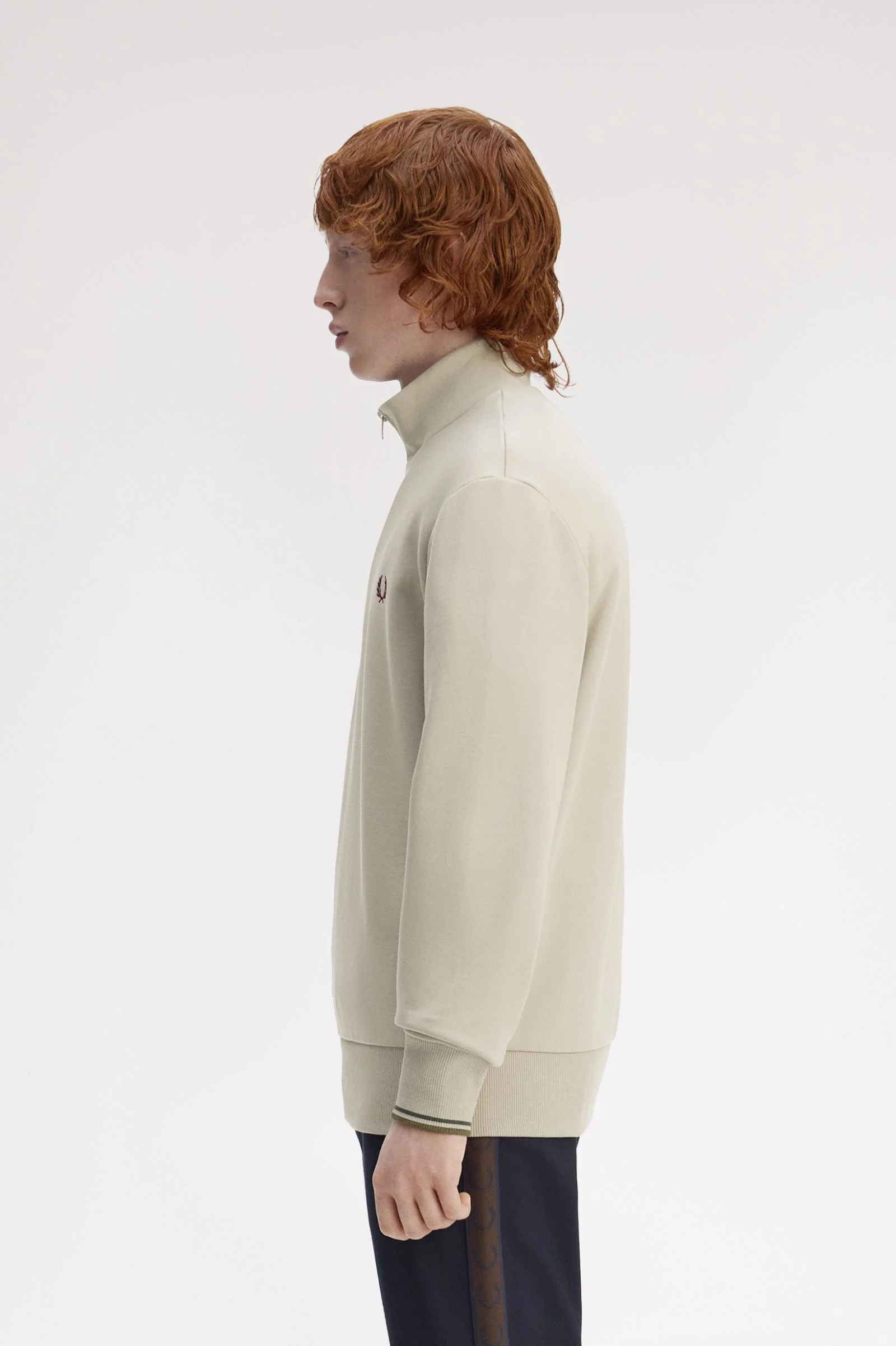 Fred Perry M3574 Half Zip Sweatshirt - 50A Warm Oat/Court Green/Bunrt Tobacco - Image 2