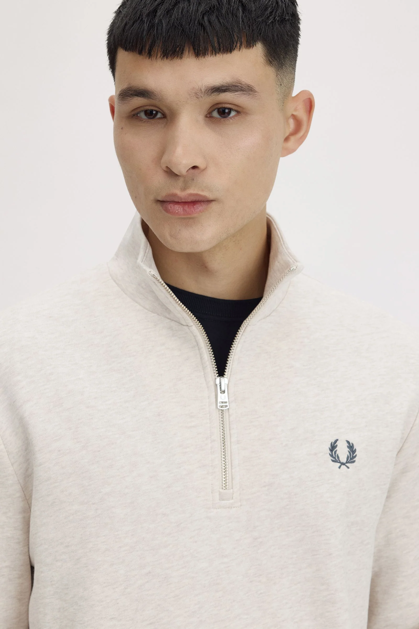 Fred Perry M3574 Half Zip Sweatshirt - W50 Porridge Marl/Anchor Grey - Image 4