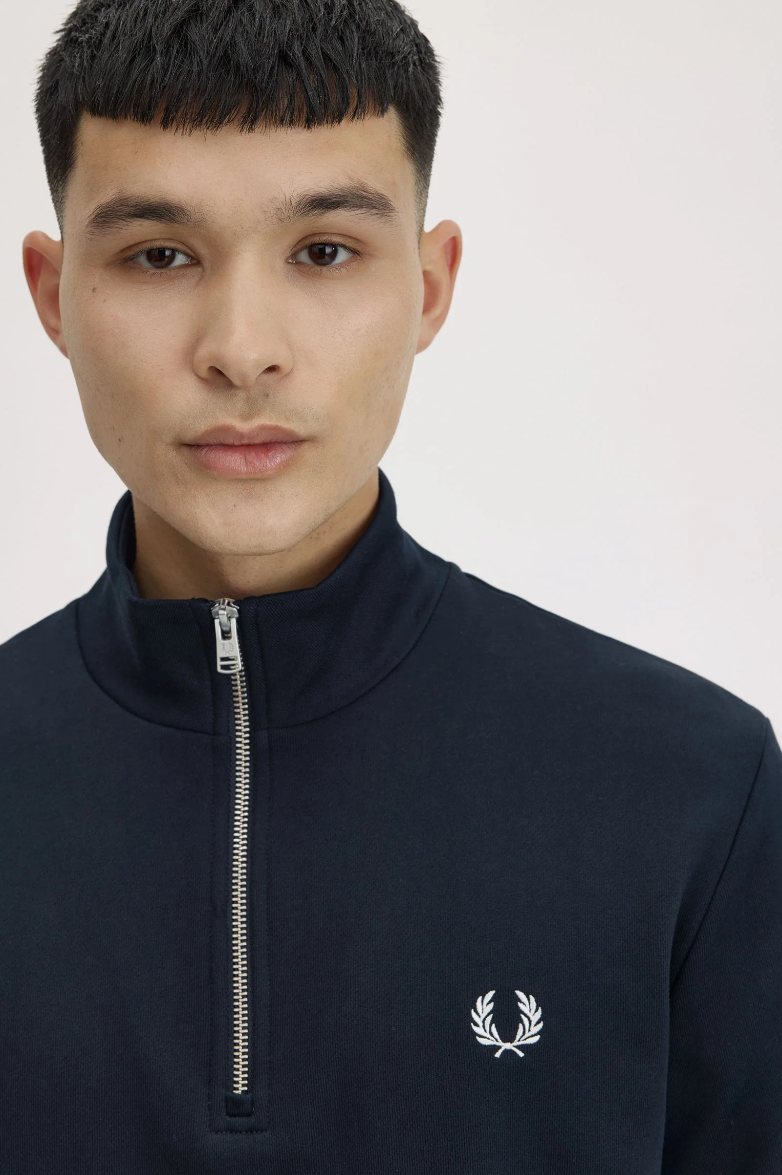 Fred Perry M3574 Quarter Zip Sweat Shirt - 608 Navy - Image 3