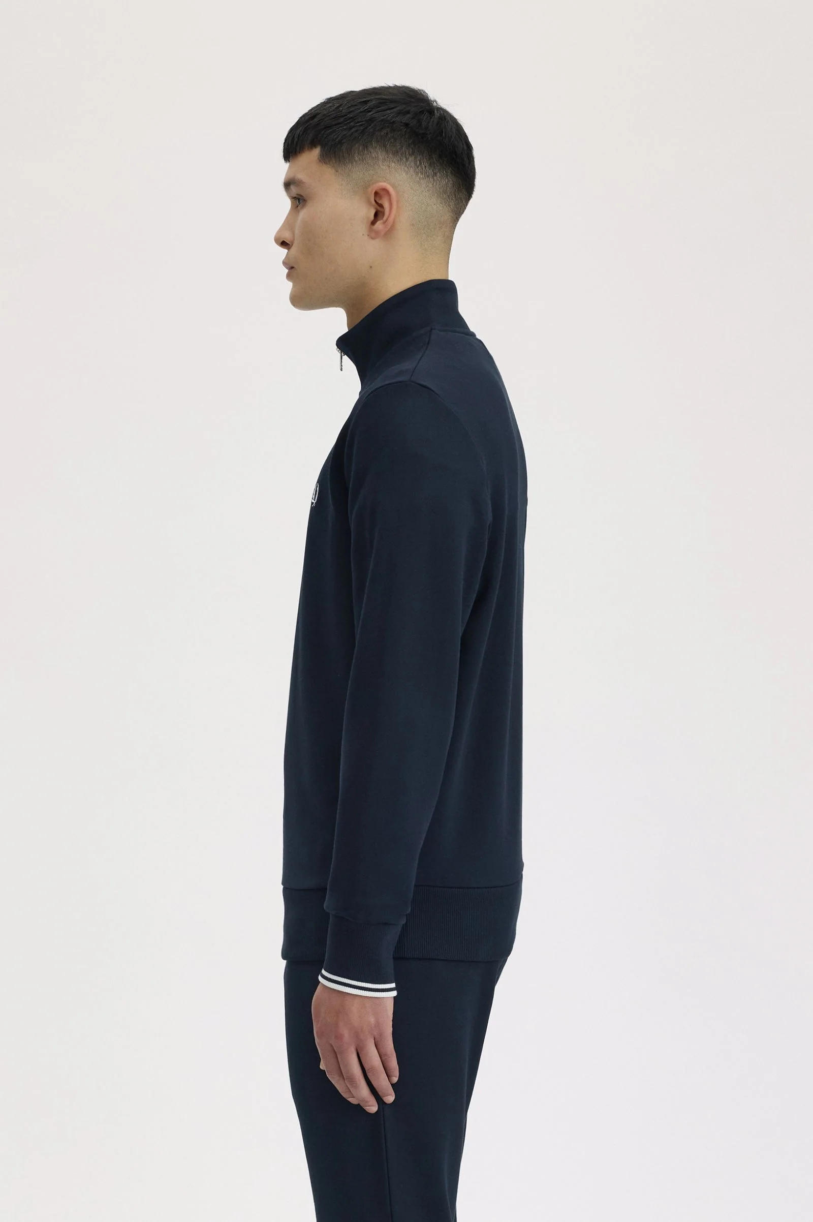 Fred Perry M3574 Quarter Zip Sweat Shirt - 608 Navy - Image 4