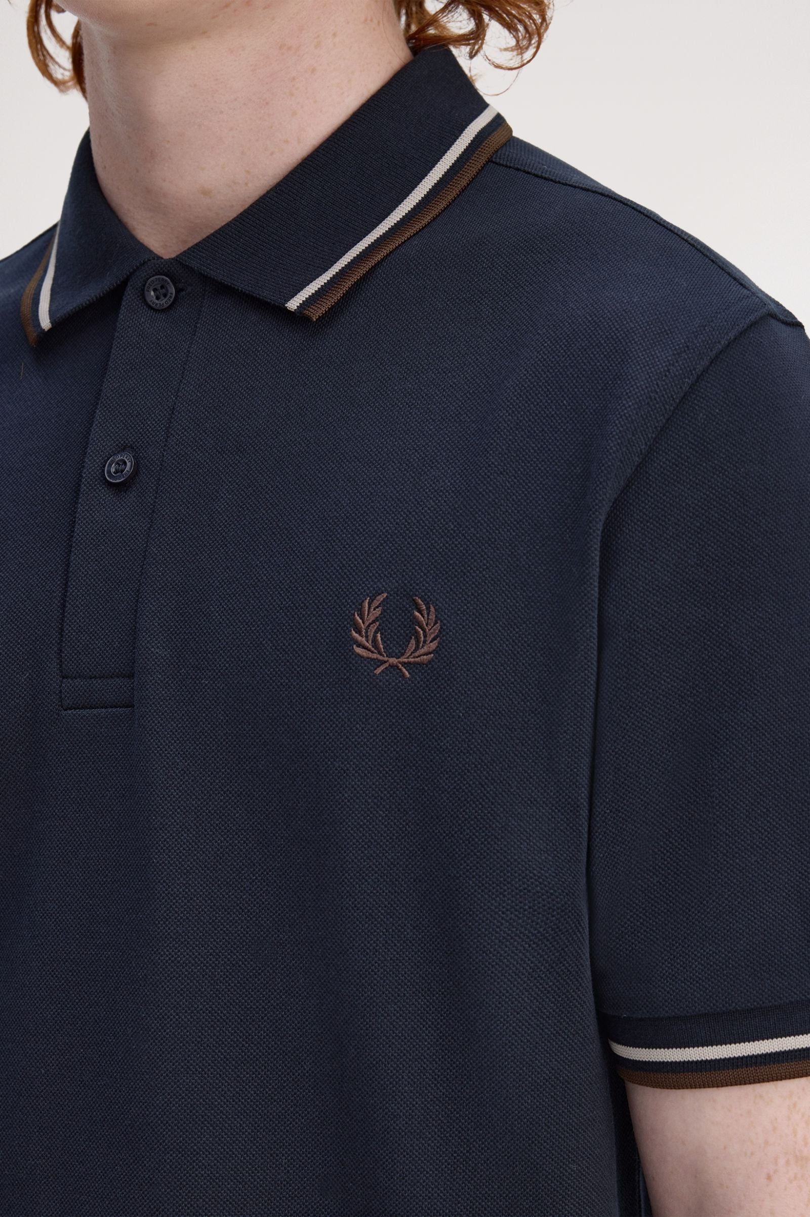 Fred Perry M3600 Twin Tipped Polo Shirt - 52A Navy/Warm Oat/Burnt Tobacco - Image 2