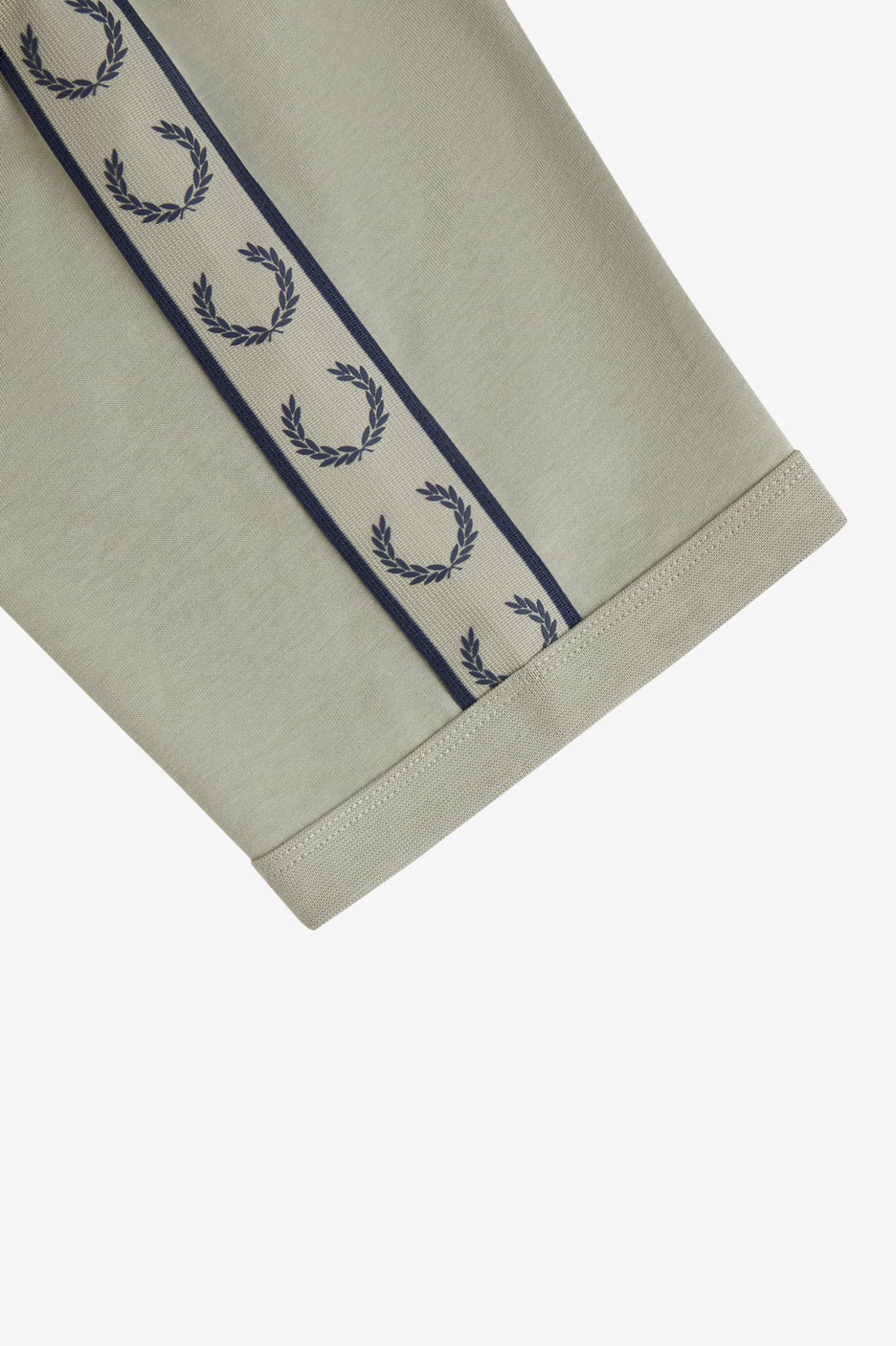 Fred Perry M4613 Contrast Tape Ringer T-Shirt 33B - Seagrass/Navy - Image 3