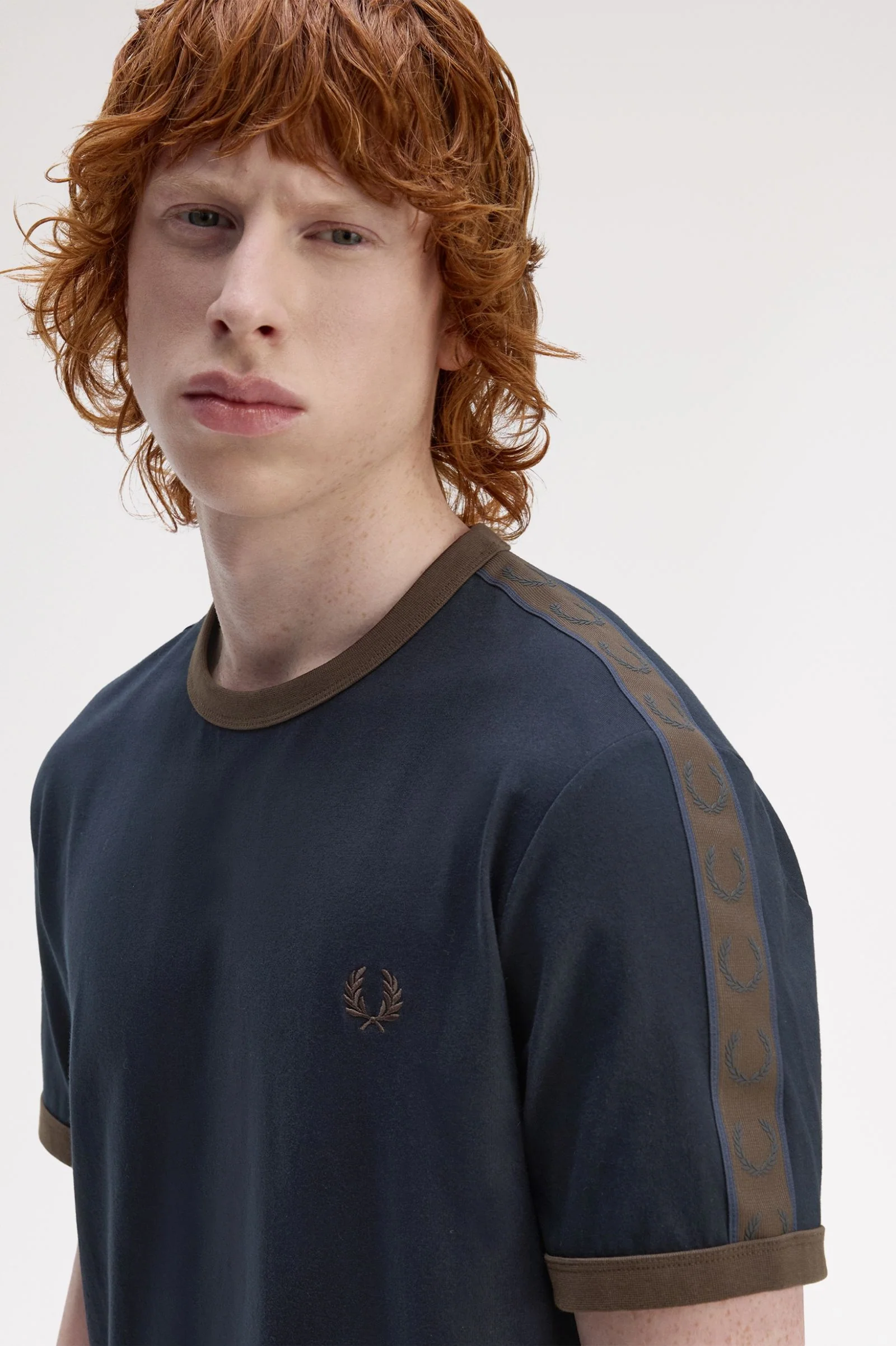 Fred Perry M4613 Contrast Tape Ringer T-Shirt - 40A Navy/Burnt Tobacco - Image 3