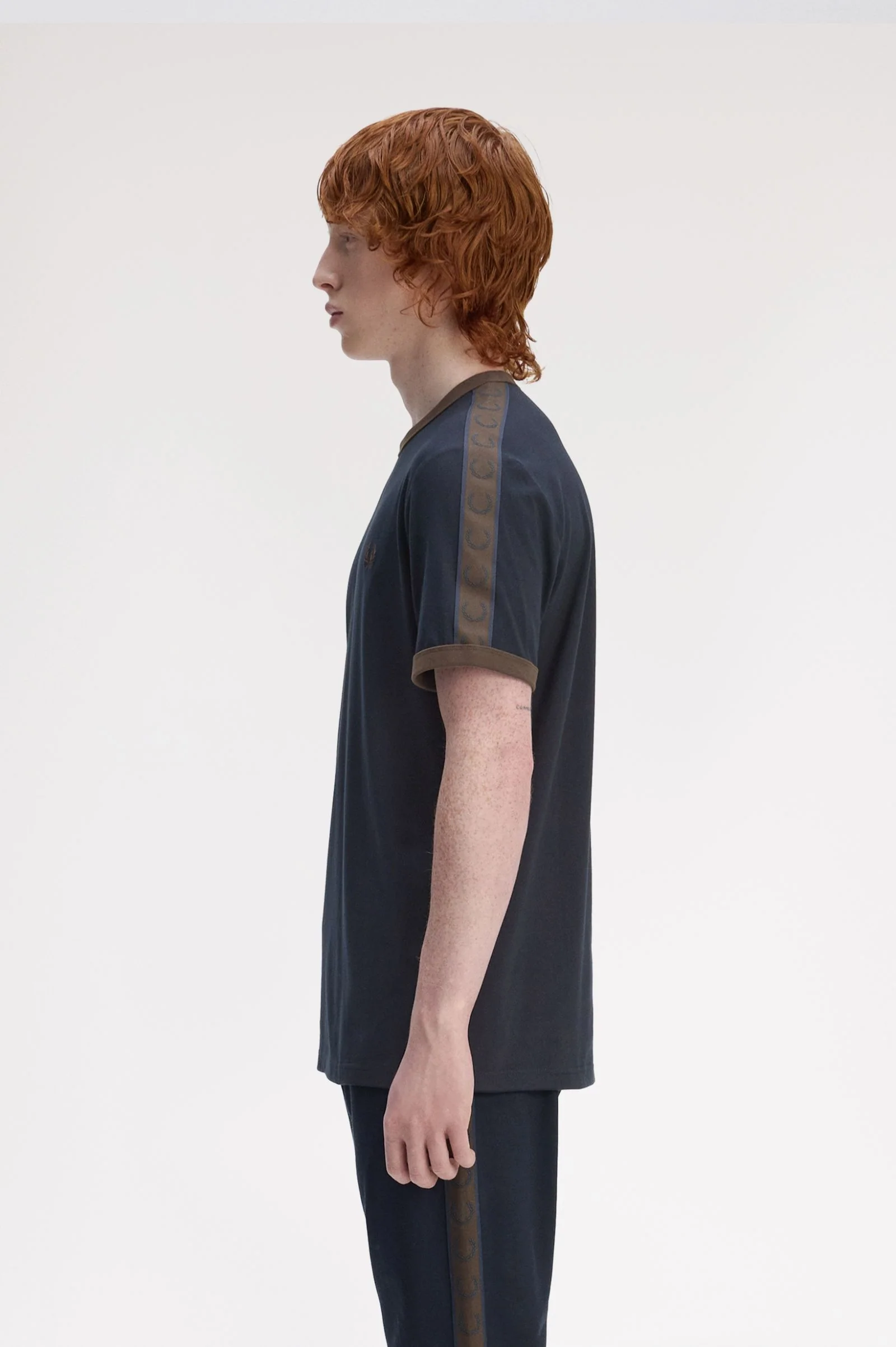 Fred Perry M4613 Contrast Tape Ringer T-Shirt - 40A Navy/Burnt Tobacco - Image 5