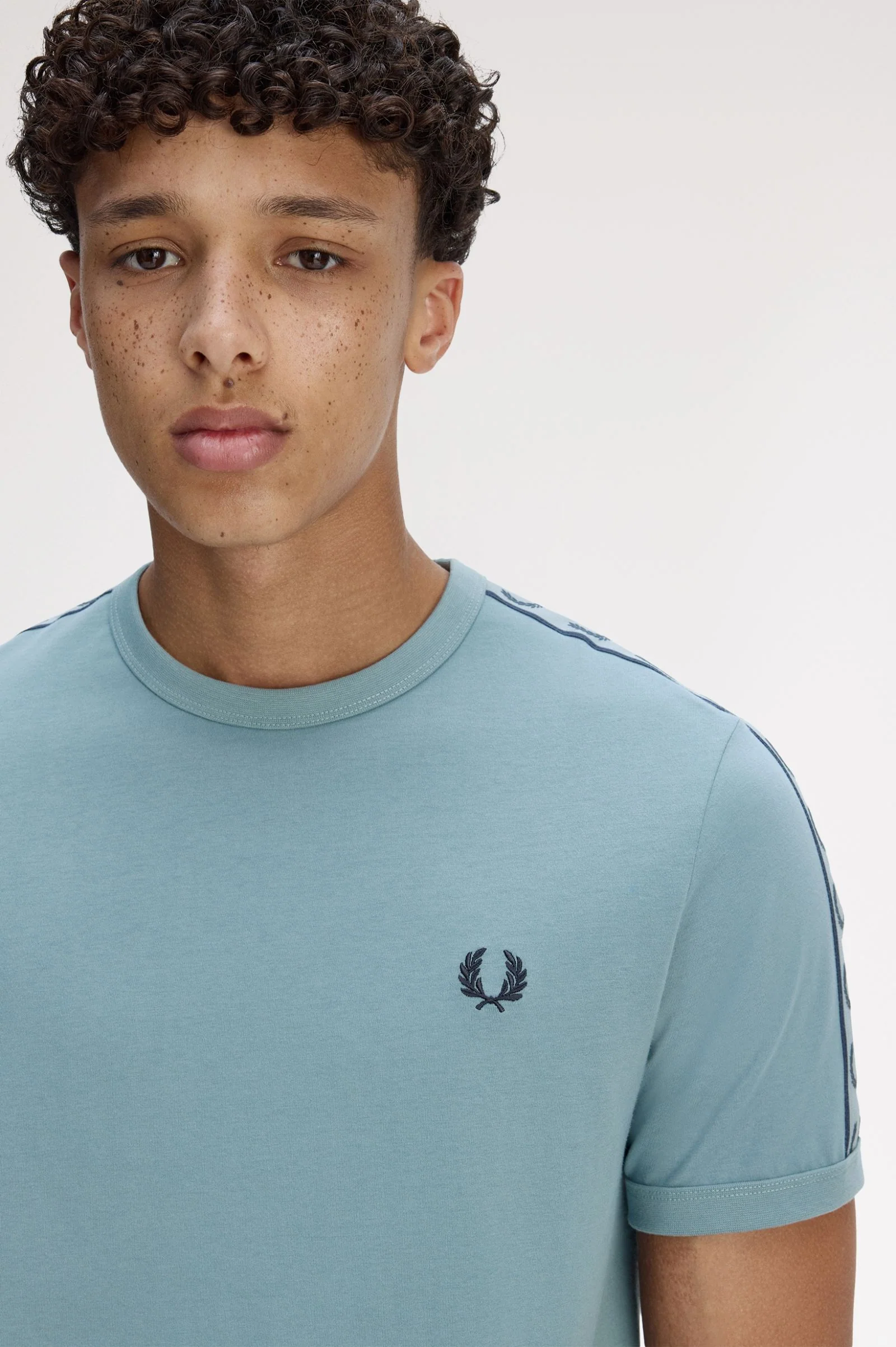 Fred Perry M4613 Contrast Tape Ringer T-Shirt - Z76 Stockport Blue/Navy - Image 3