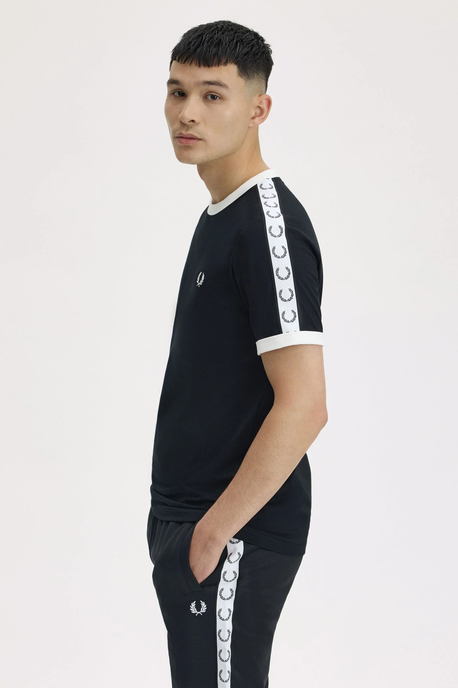 Fred Perry M4620 Taped Ringer T-Shirt - 102 Black - Image 2