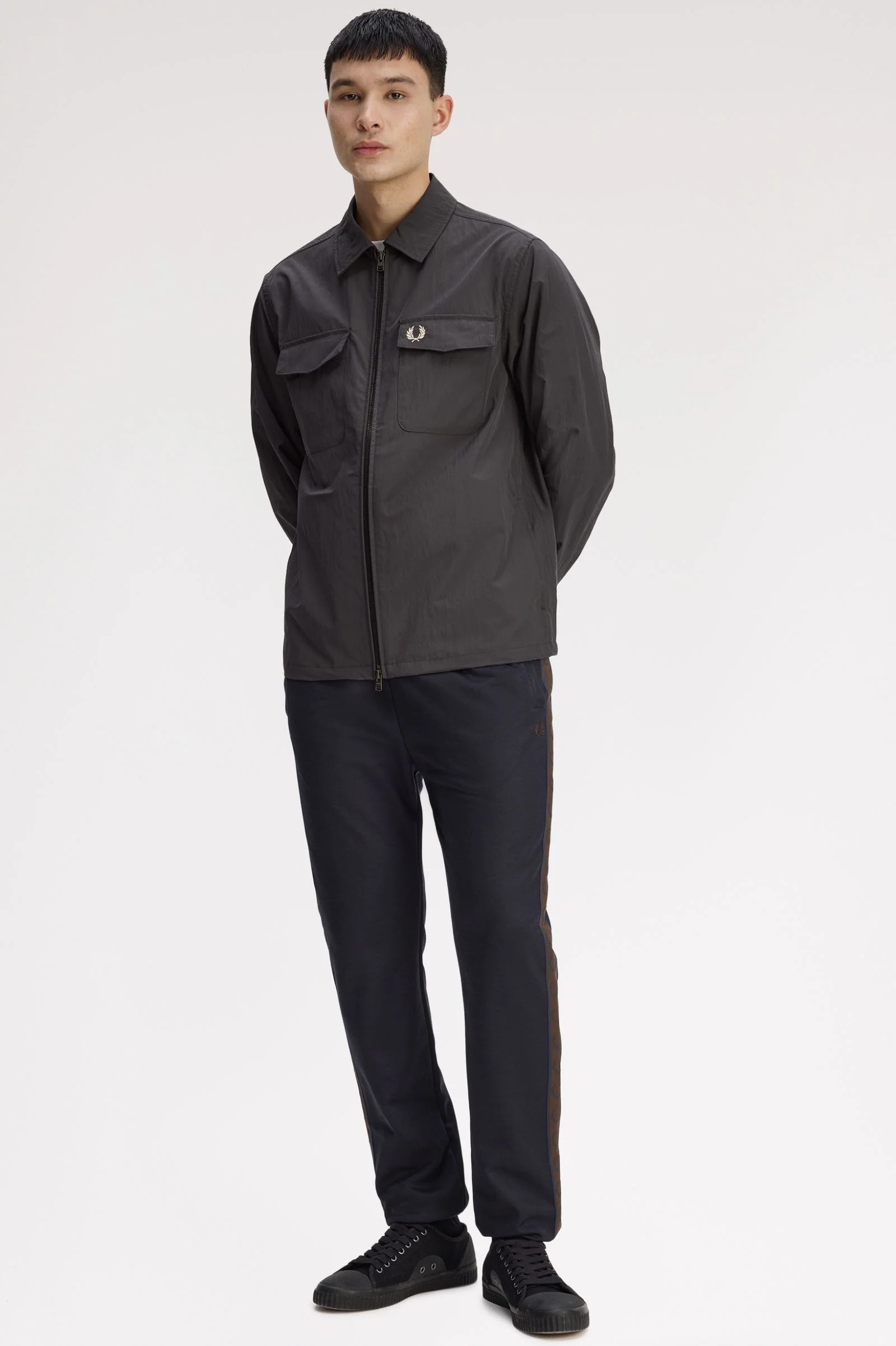 Fred Perry M5684 Zip Through Overshirt - Y93 Anchor Grey - Image 5