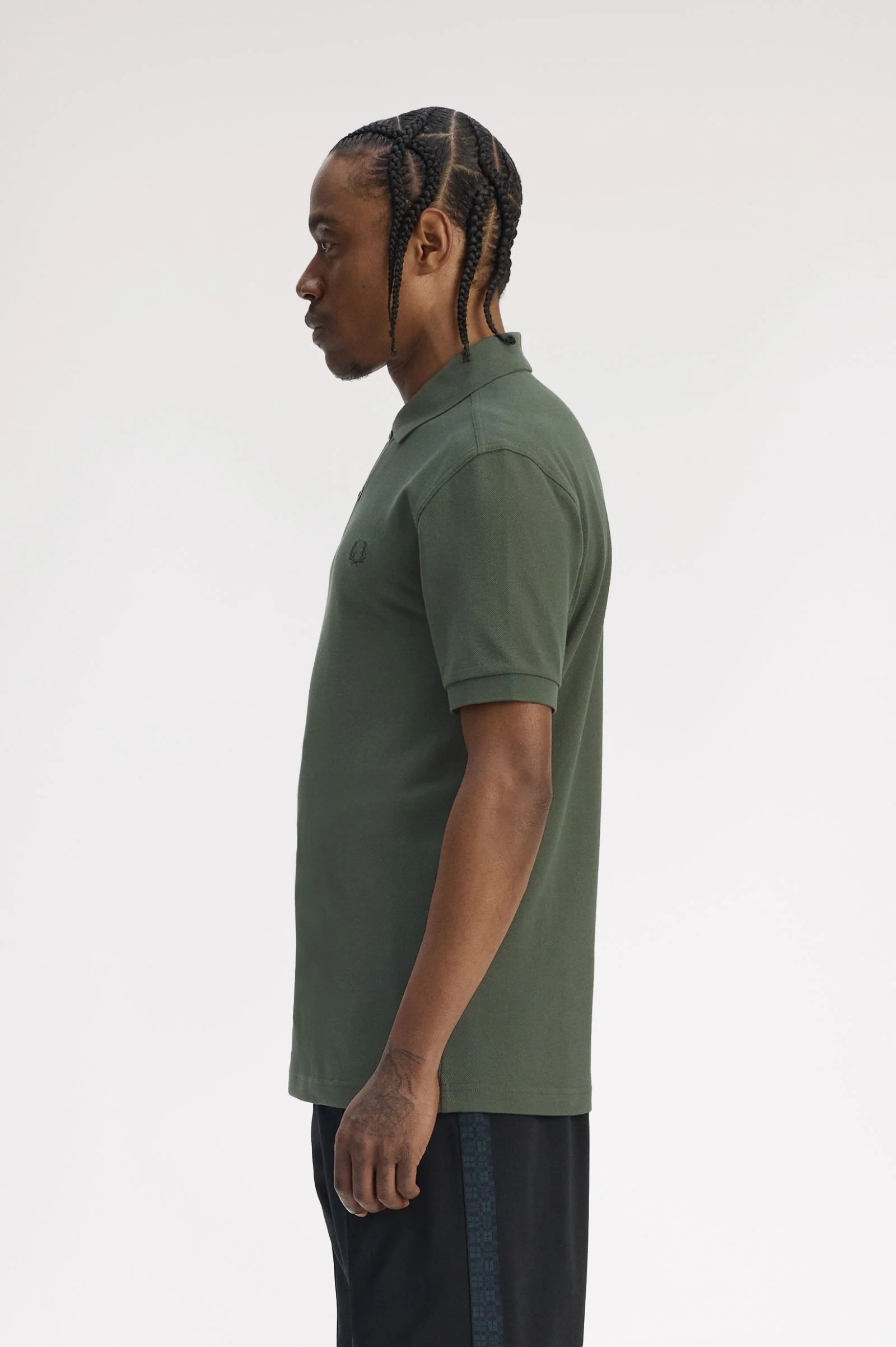Fred Perry M6000 The Fred Perry Polo Shirt - Z86 Court Green/Navy - Image 3
