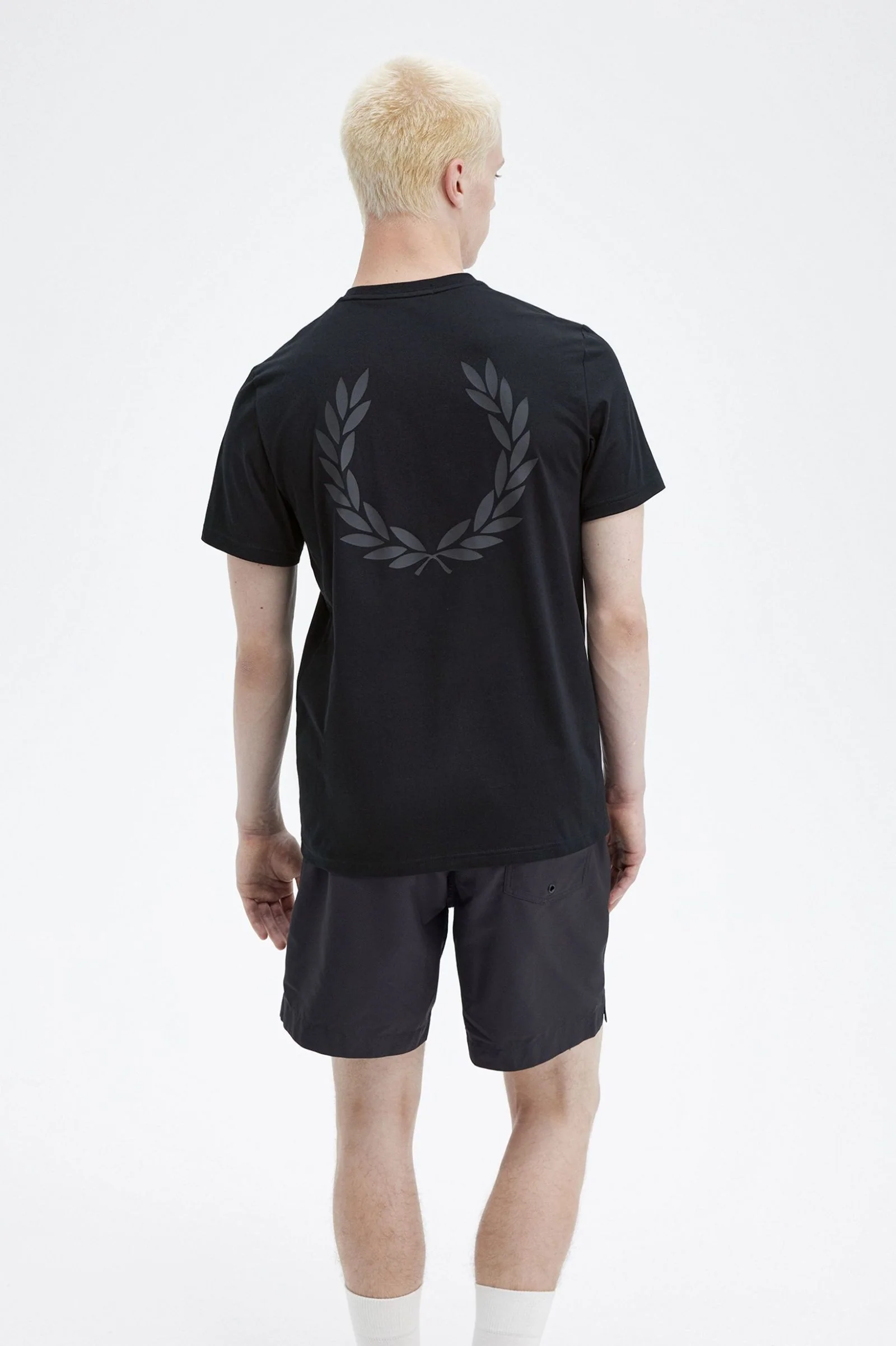 Fred Perry M7784 Rear Powder Laurel T-shirt 198 Black - Image 3