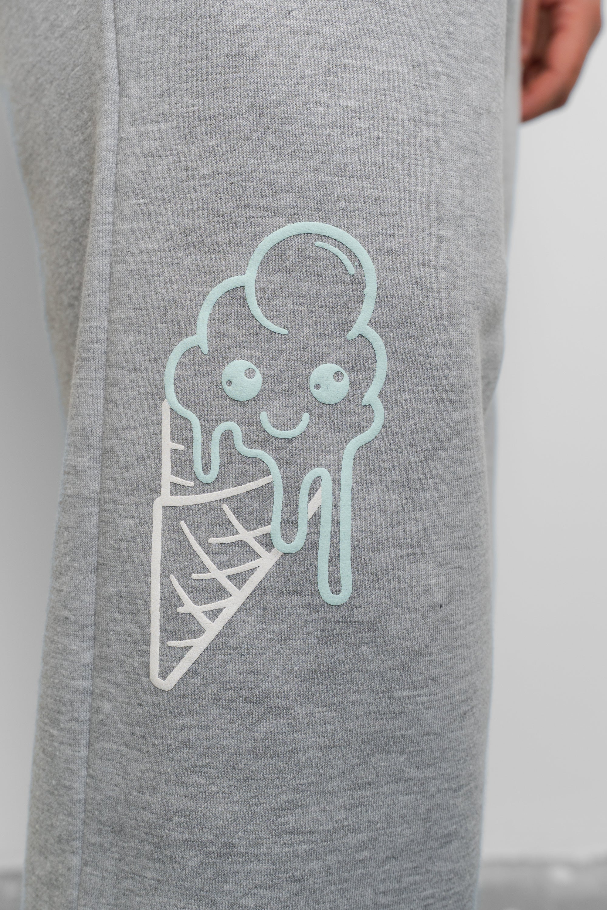 Fresh Flavours Frosty Joggers- Grey Marl - Image 3