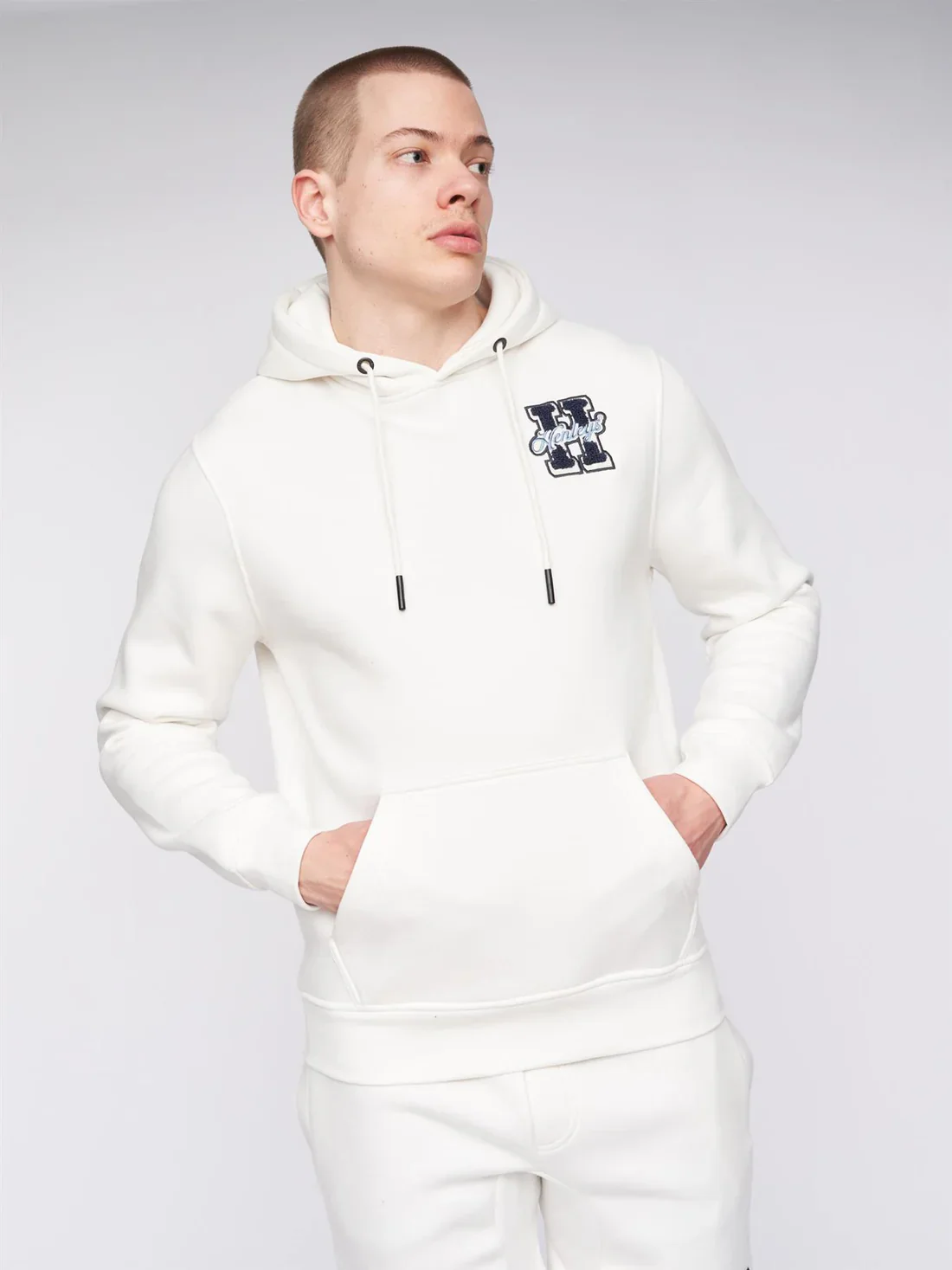 Henleys Aitchen Hoodie - Image 4