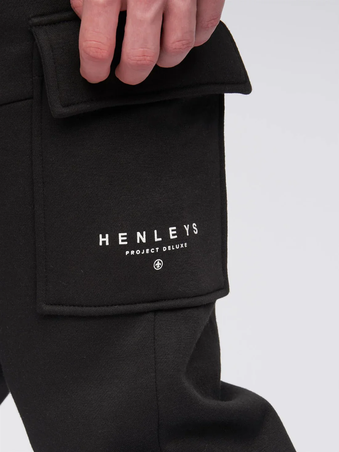 Henleys Moorehen Cargo Joggers - Image 3