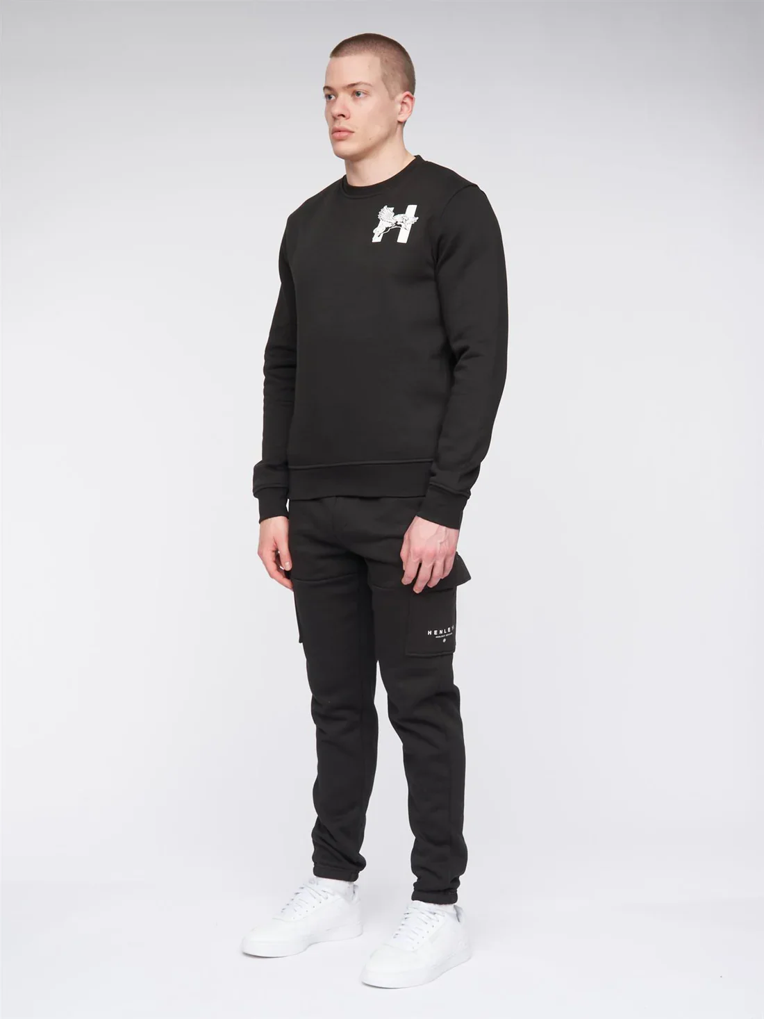 Henleys Moorehen Cargo Joggers - Image 4
