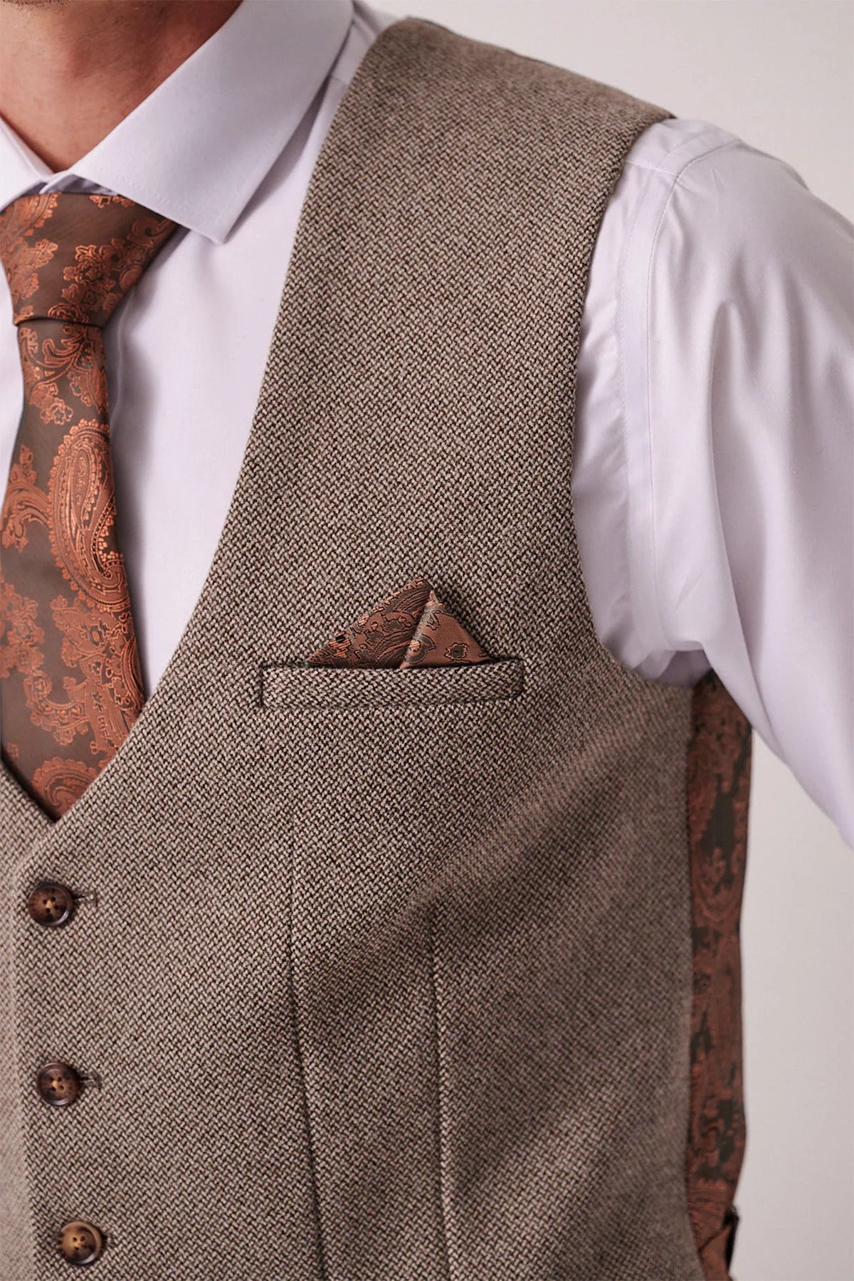 Marc Darcy Hayden Tweed Waistcoat - Tan - Image 3