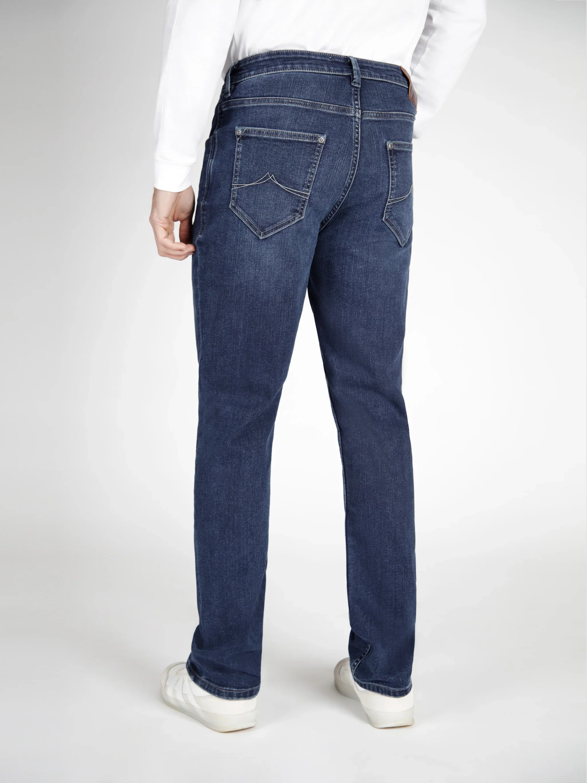 Mish Mash 1984 Tapered Fit Mirage Jeans - Mid Denim - Image 4