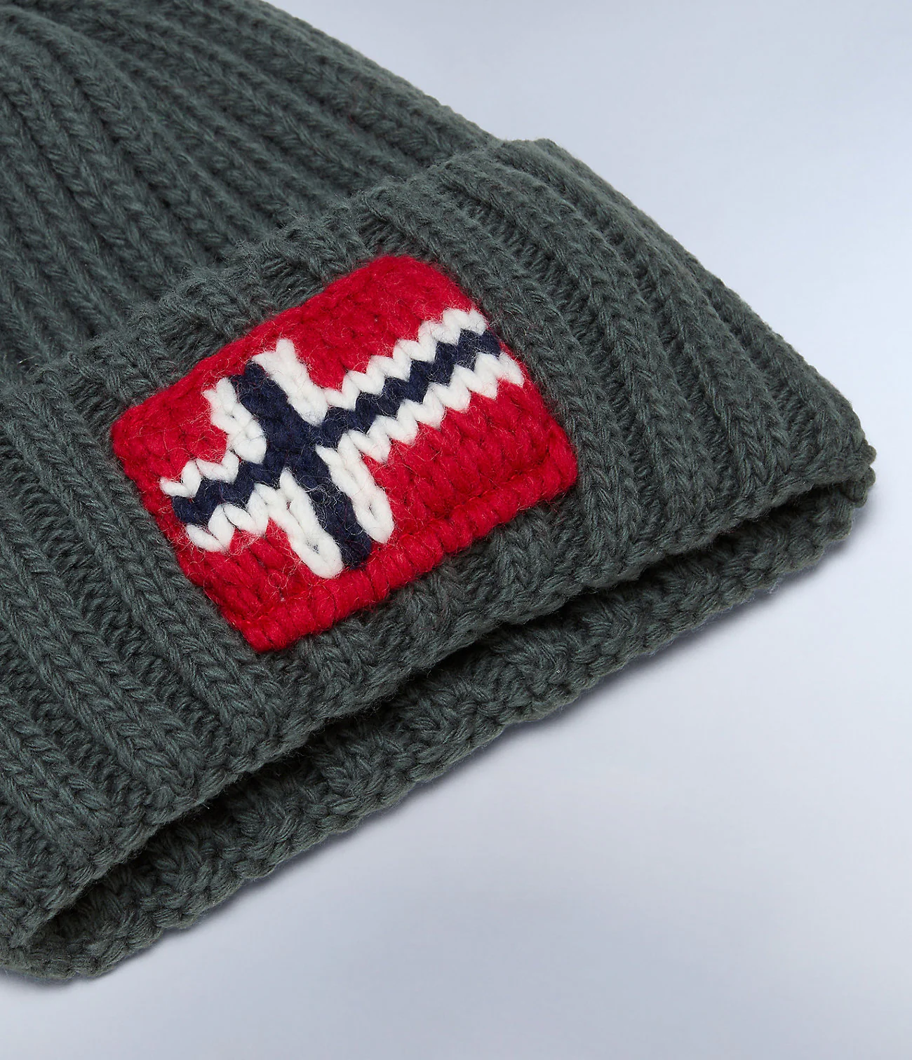 Napapijri F-Semiury Beanie Green Urban - Image 2