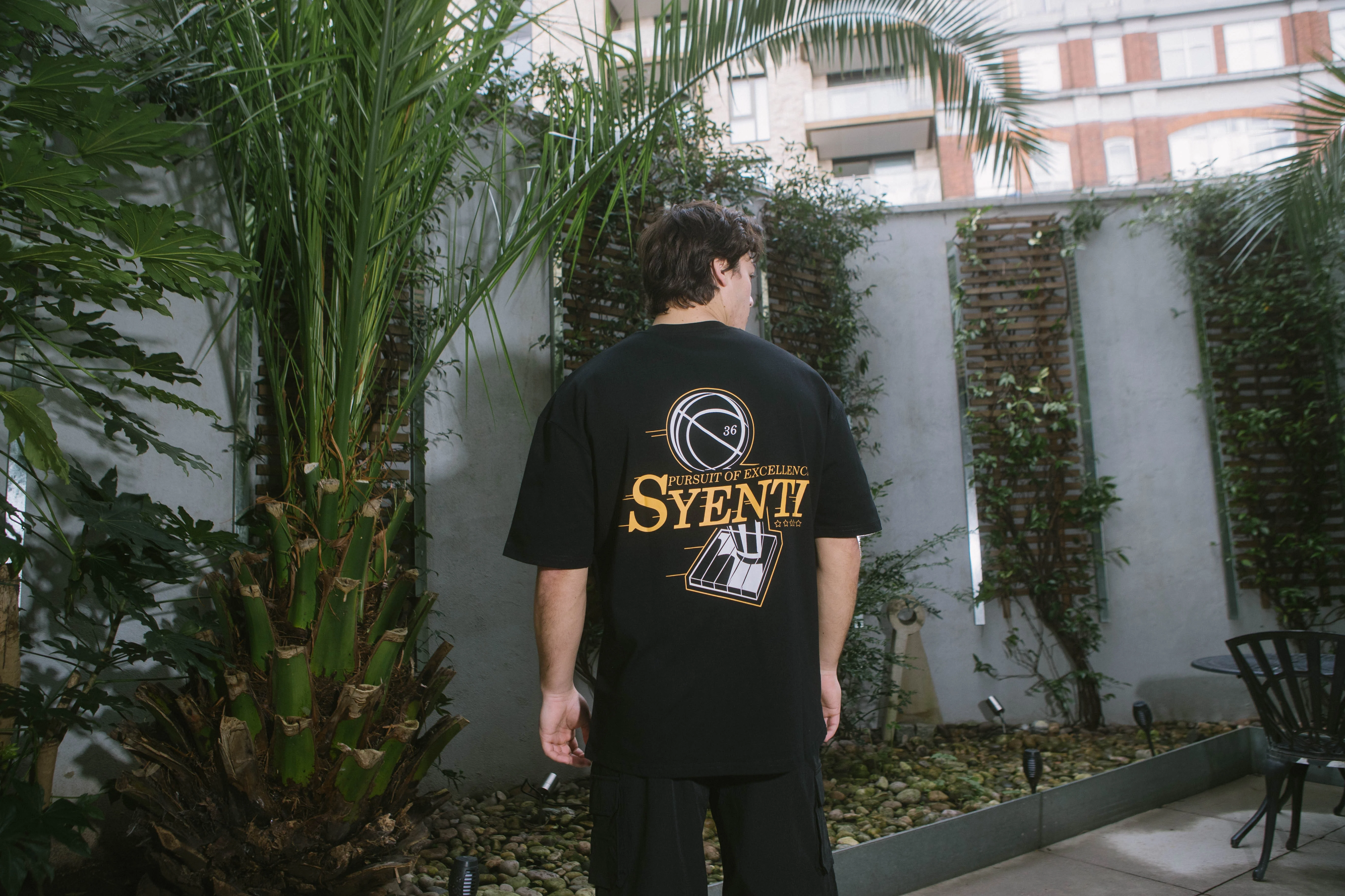 Syenti Championship Logo T-Shirt - Black - Image 3