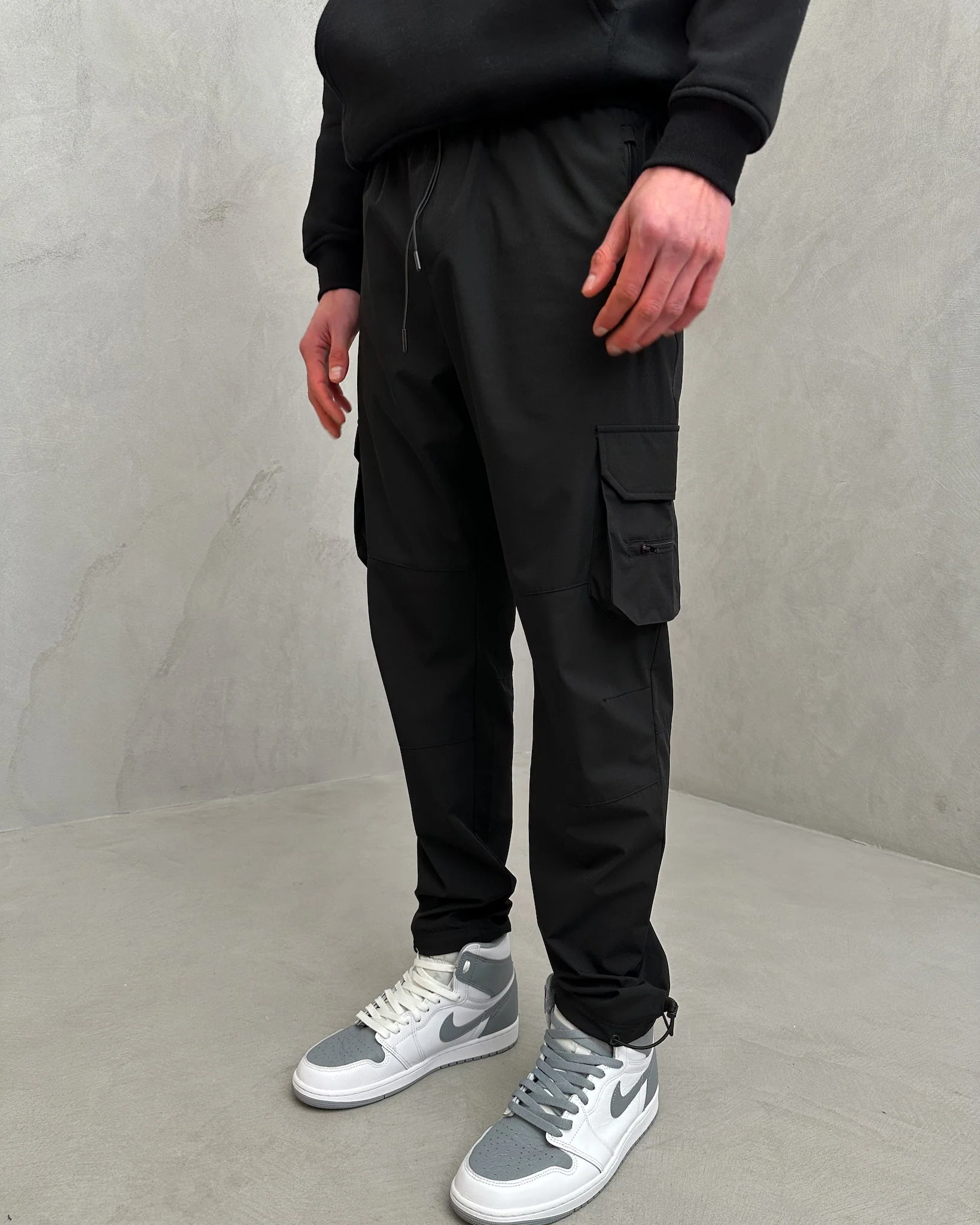 Syenti Technical Cargo Pant Black - Image 5