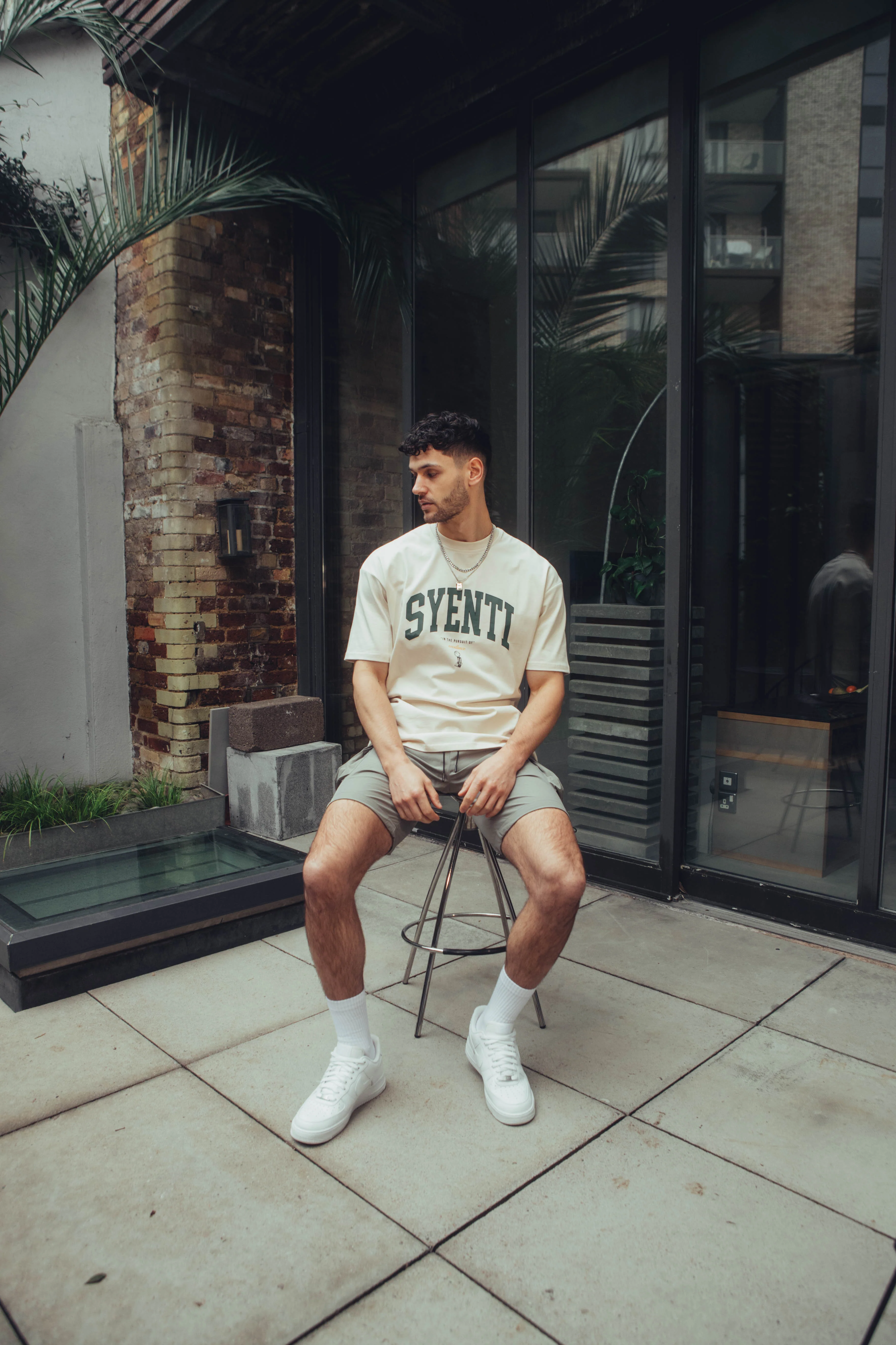 Syenti Varsity Logo T-Shirt - Light Stone - Image 2