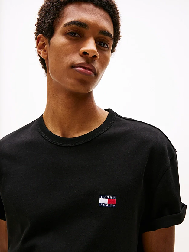 Tommy Jeans Tonal Tommy Badge T-Shirt Black - Image 2