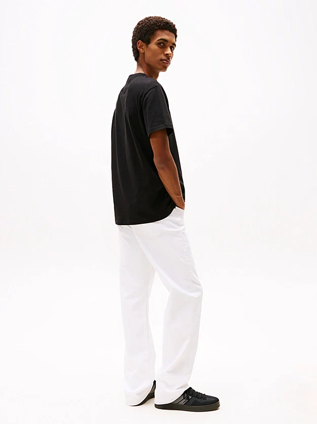 Tommy Jeans Tonal Tommy Badge T-Shirt Black - Image 4