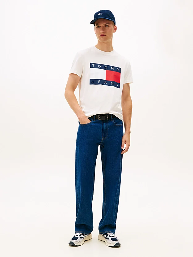 Tommy Jeans DM0DM22645YBH Flag Badge Jersey Crew Neck T-Shirt - Off White - Image 5