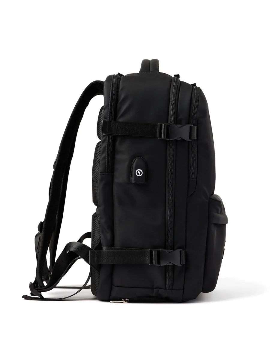 Weekend Offender Overnight Bag - Black - Image 6